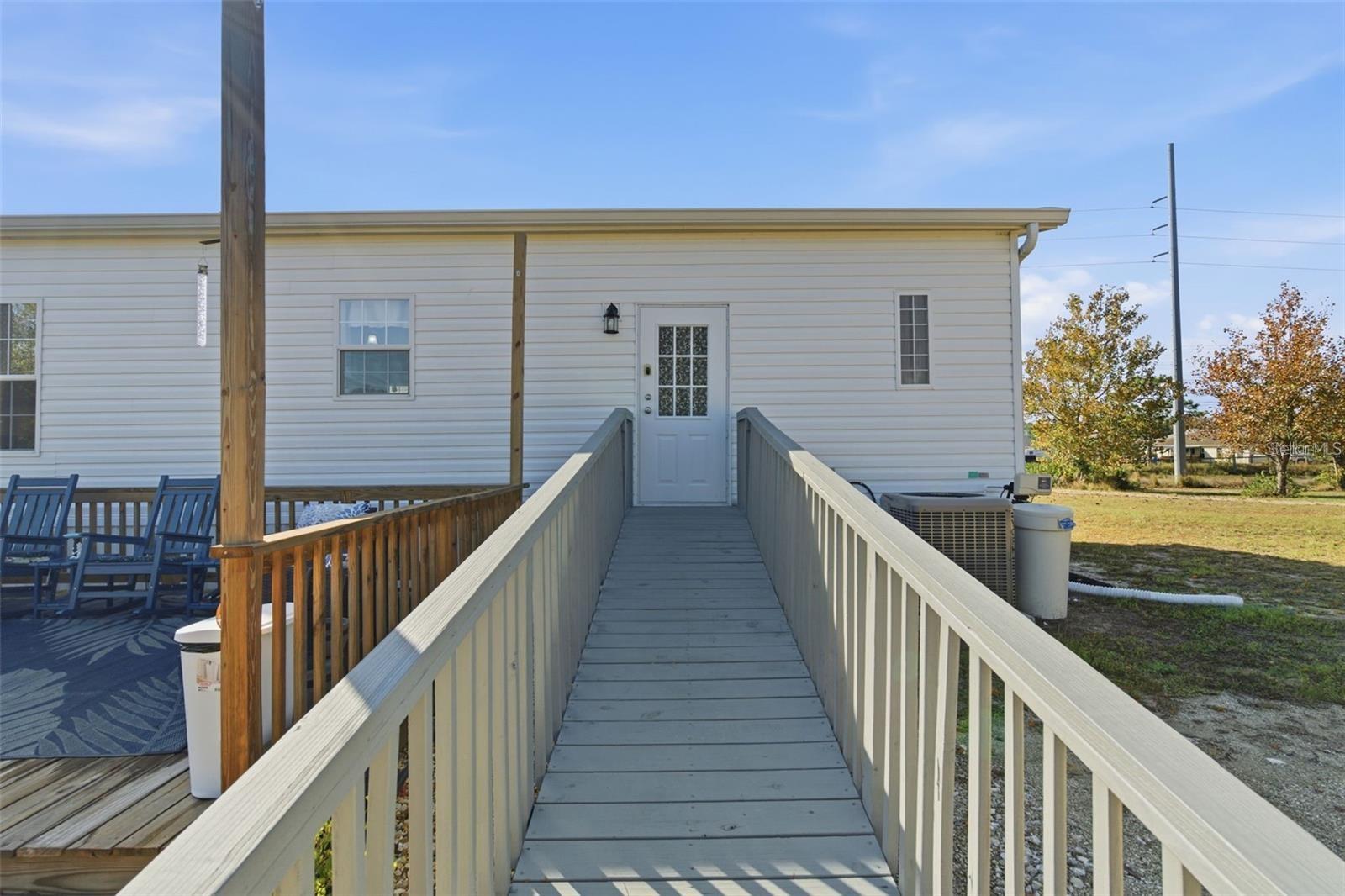 12441 Hexam Rd Property Photo 9