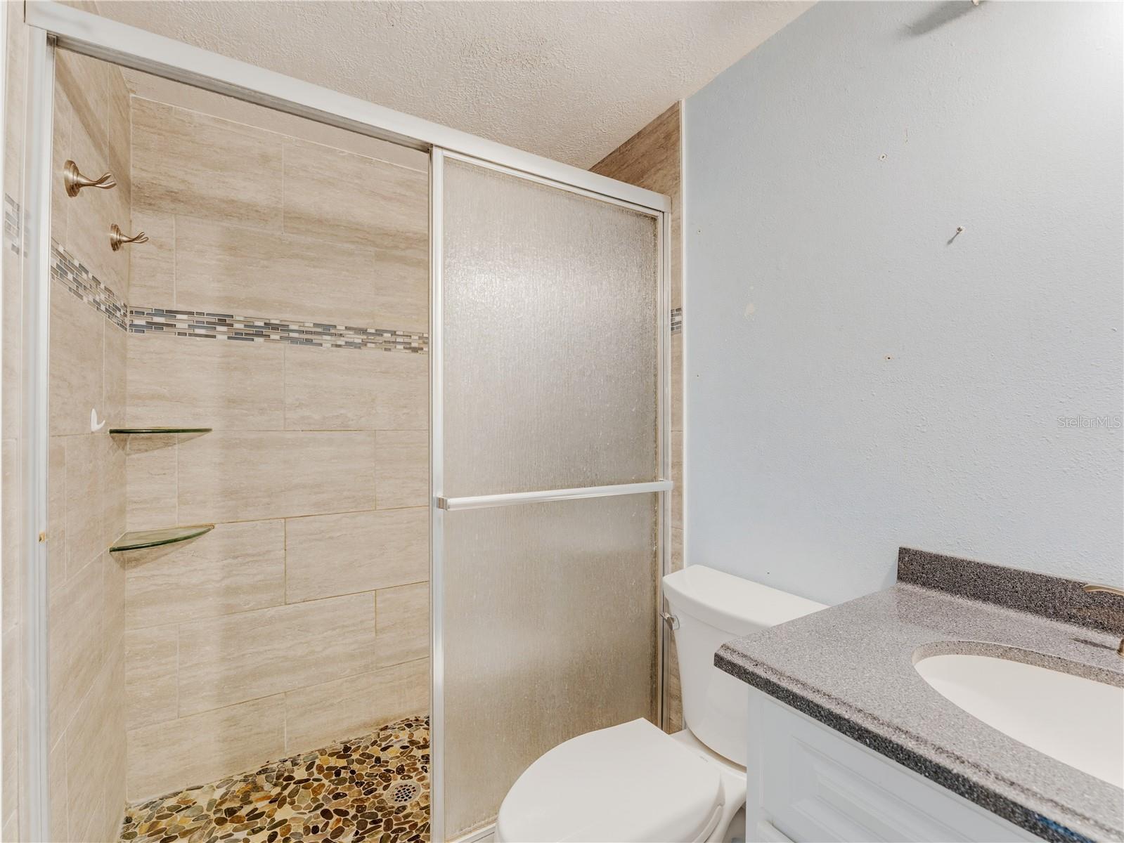 1116 E Oakwood St Property Photo 44