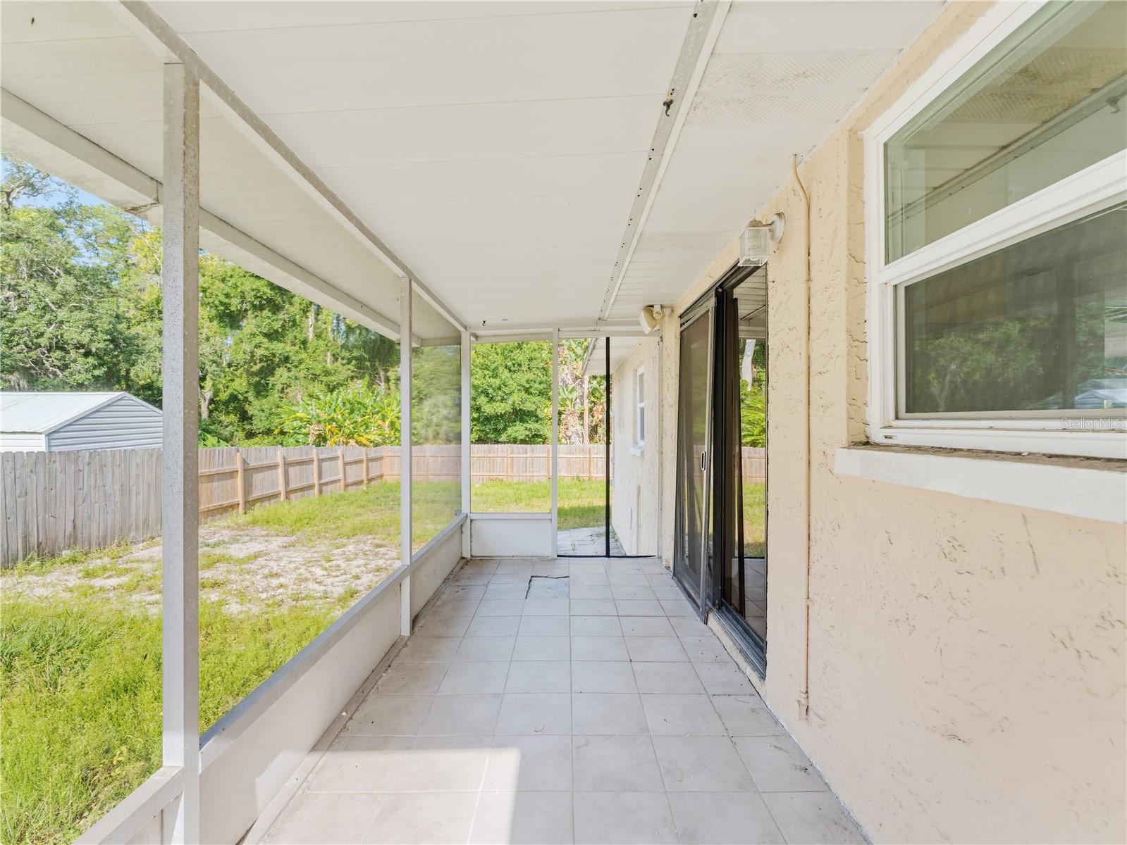1116 E Oakwood St Property Photo 51