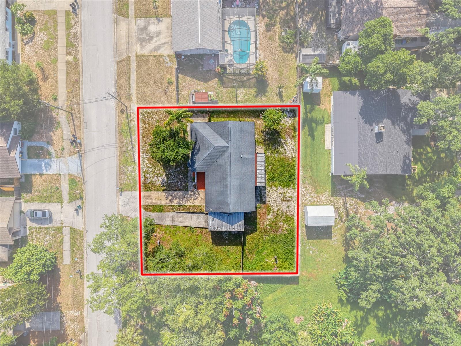 1116 E Oakwood St Property Photo 58