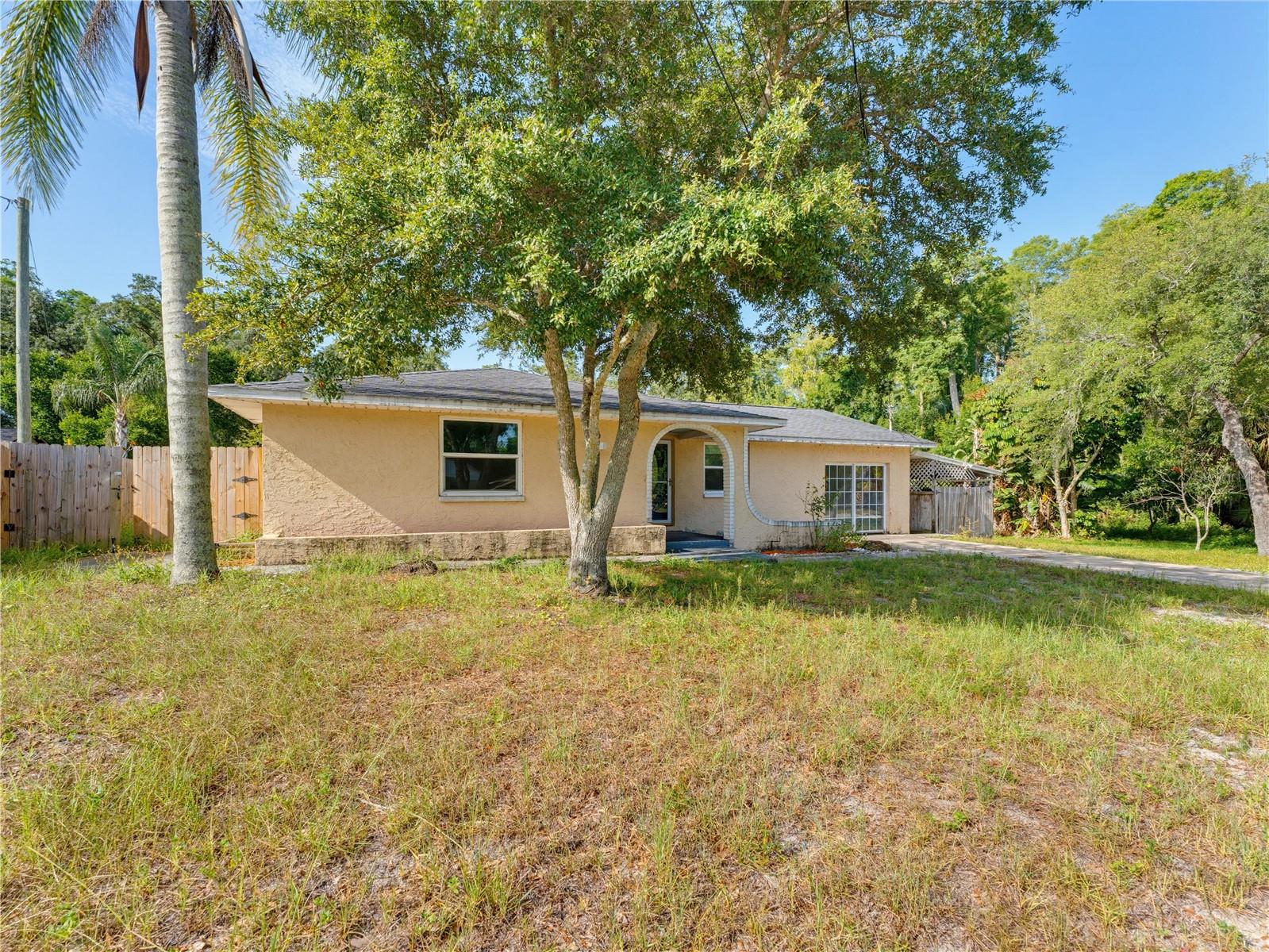 1116 E Oakwood St Property Photo 67