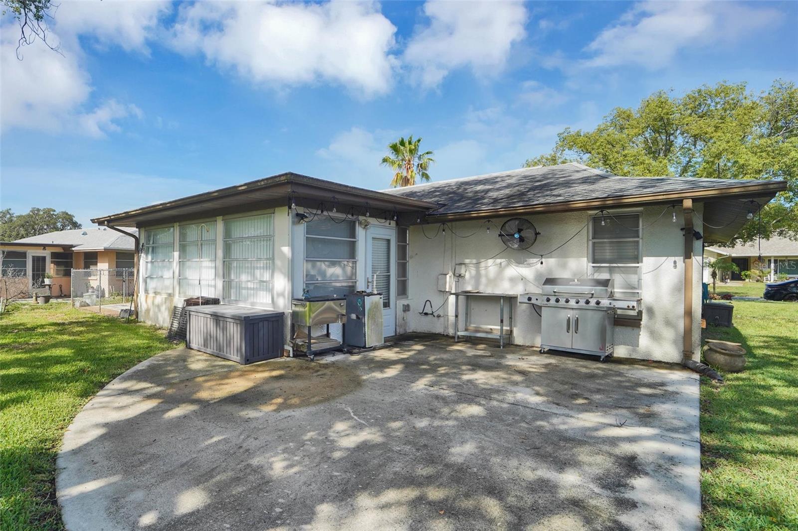 10800 Los Santos Dr Property Photo 22