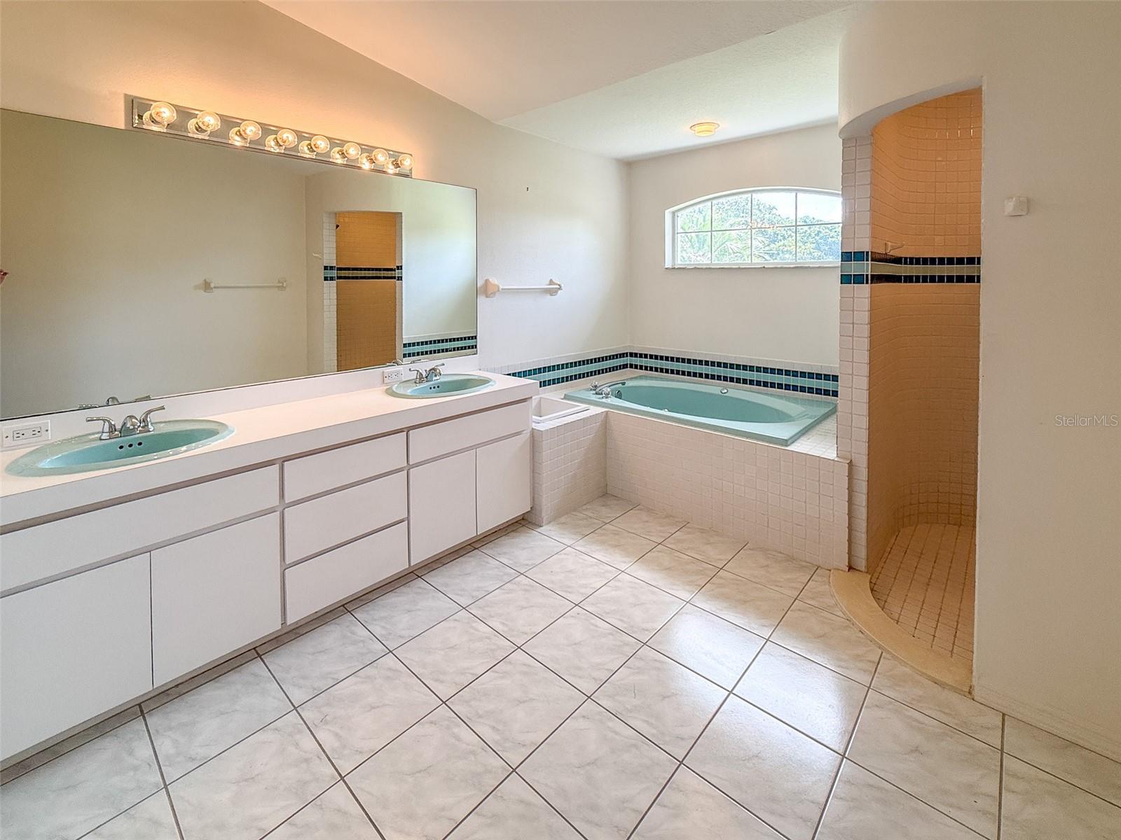 1463 Brigadier Dr Property Photo 22