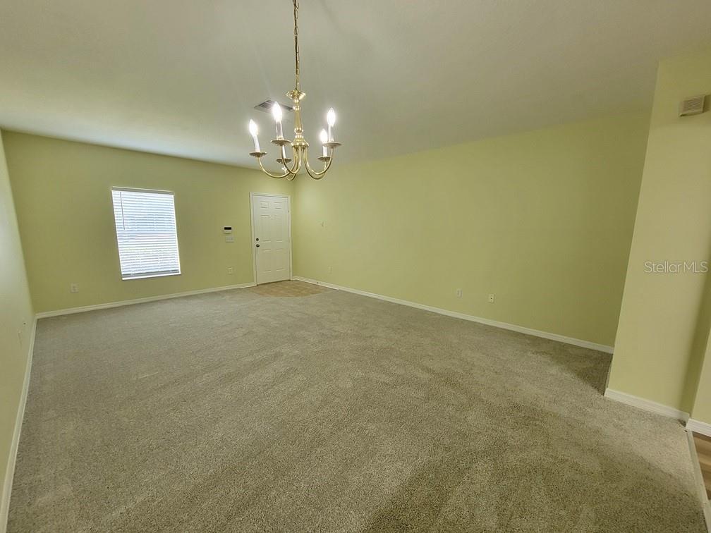 16414 Swan View Cir #16414 Property Photo 2