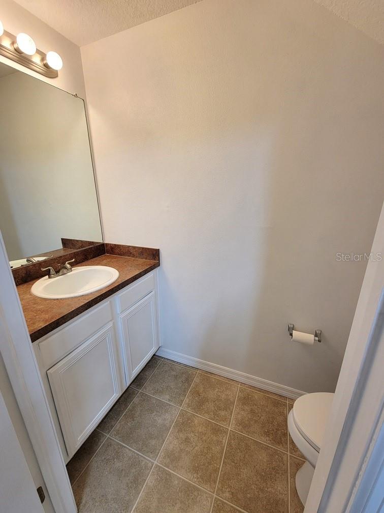 16414 Swan View Cir #16414 Property Photo 10