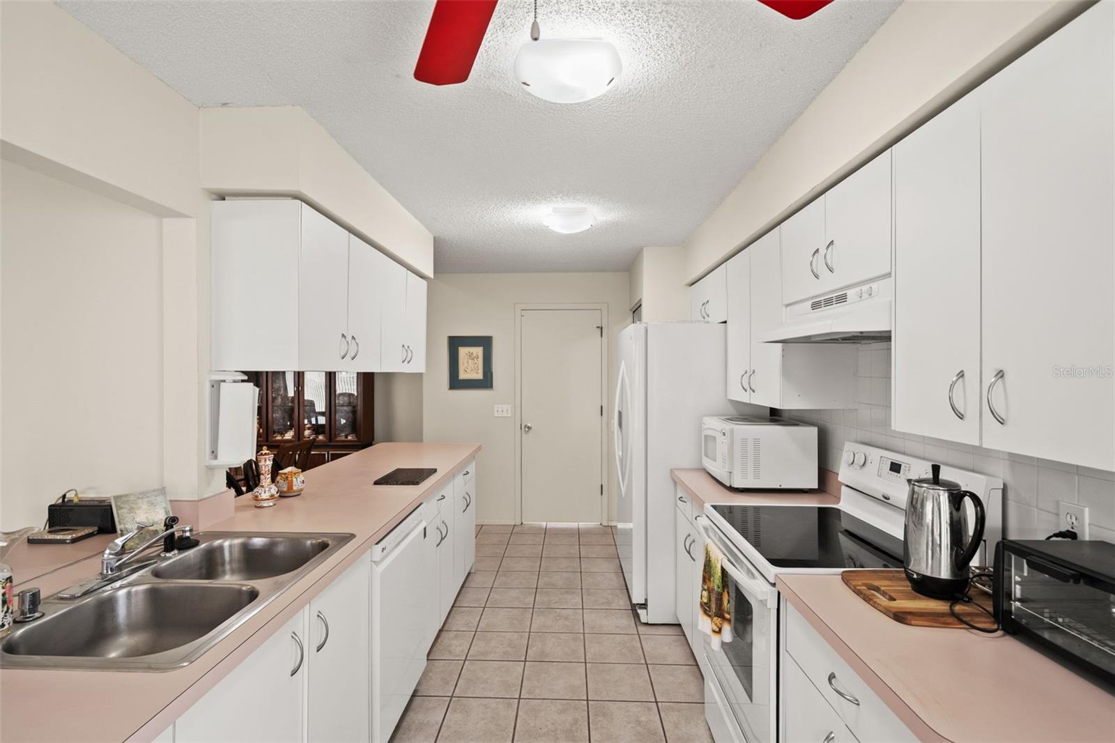 7392 Meadow Brook Ln Property Photo 16
