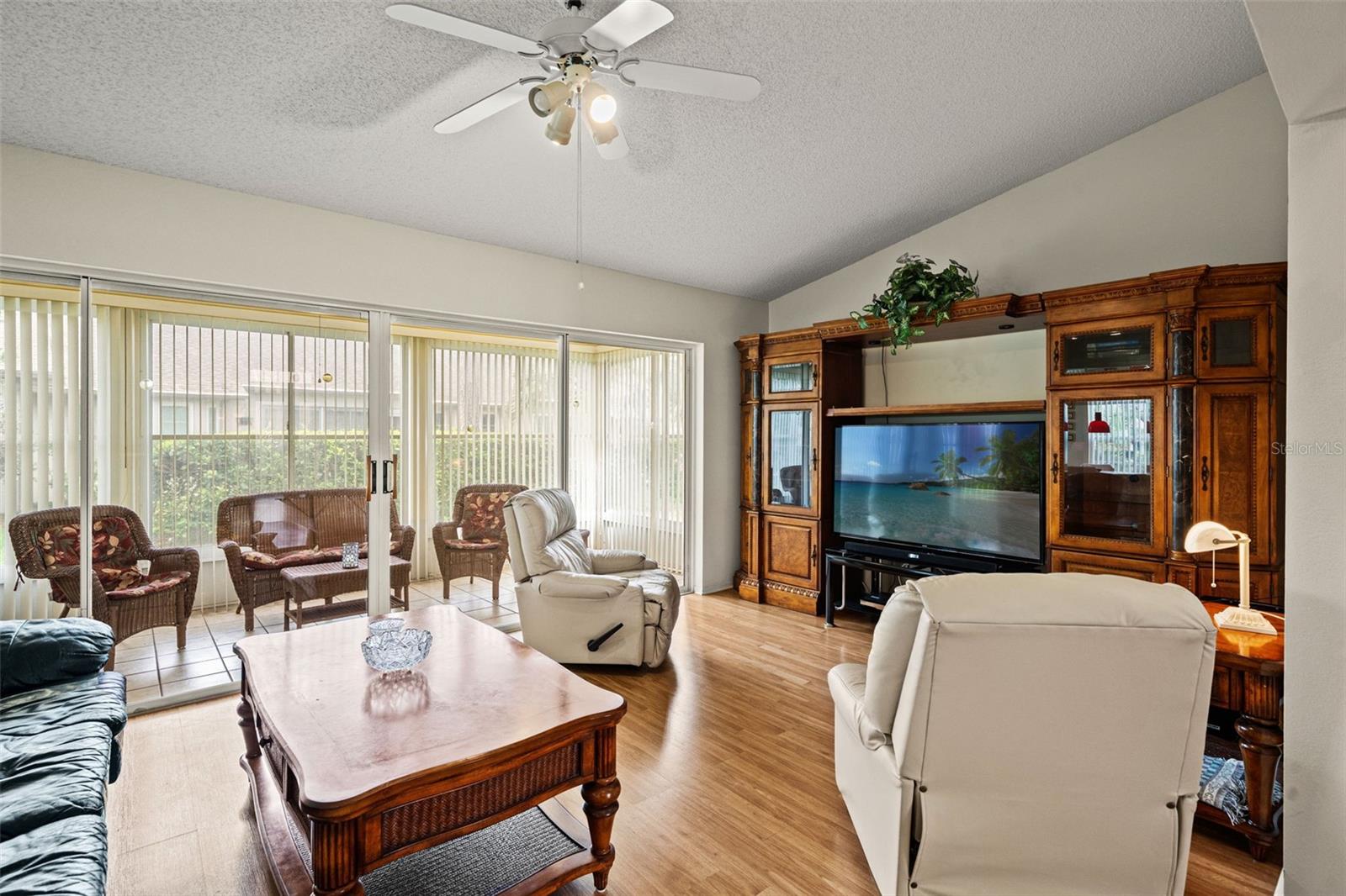 7392 Meadow Brook Ln Property Photo 19