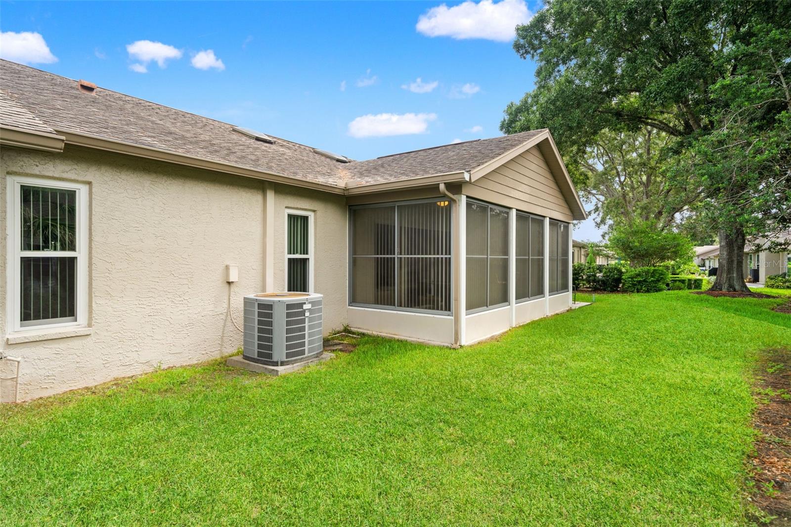 7392 Meadow Brook Ln Property Photo 41