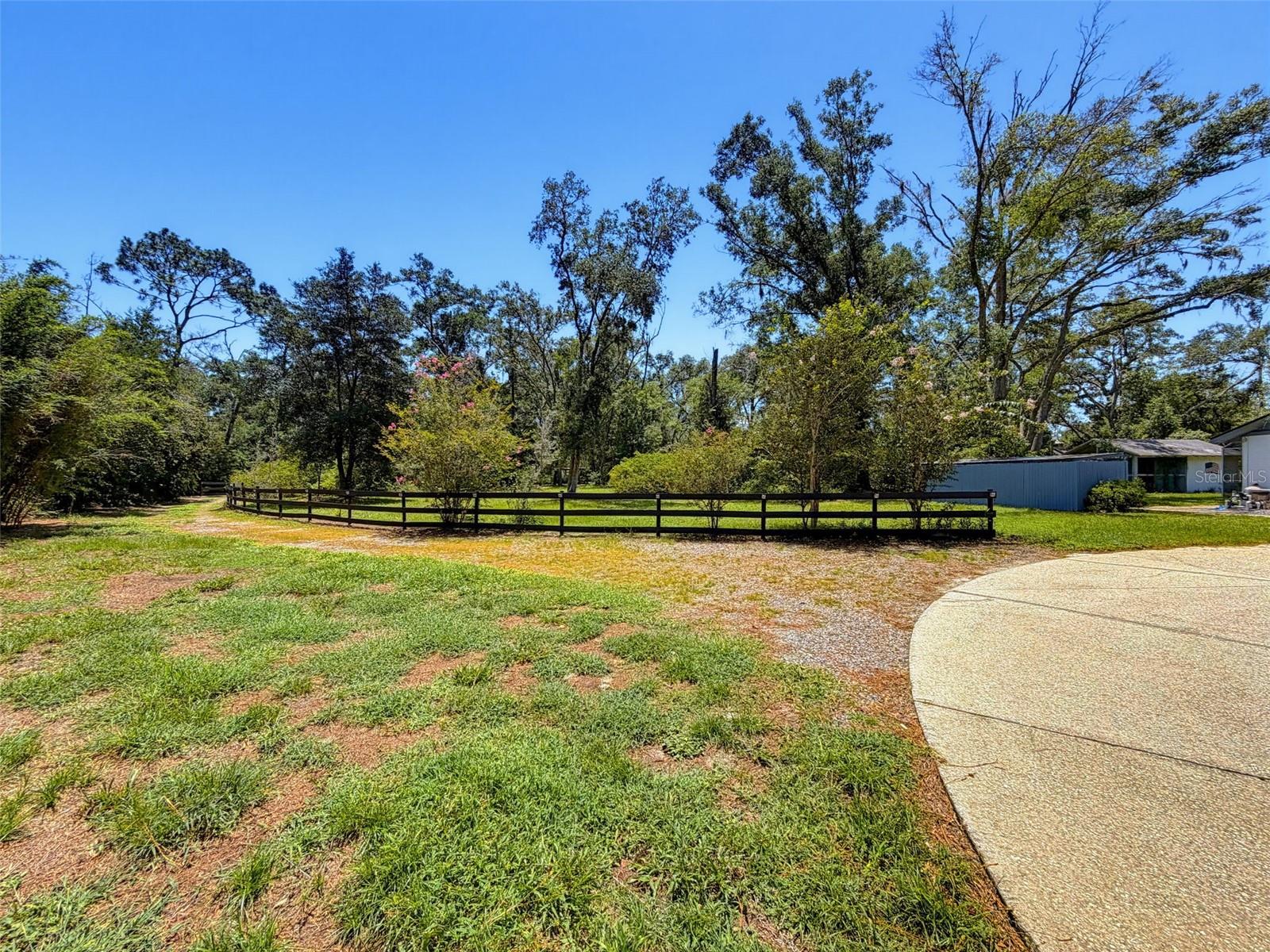 15234 Scanio Property Photo 12