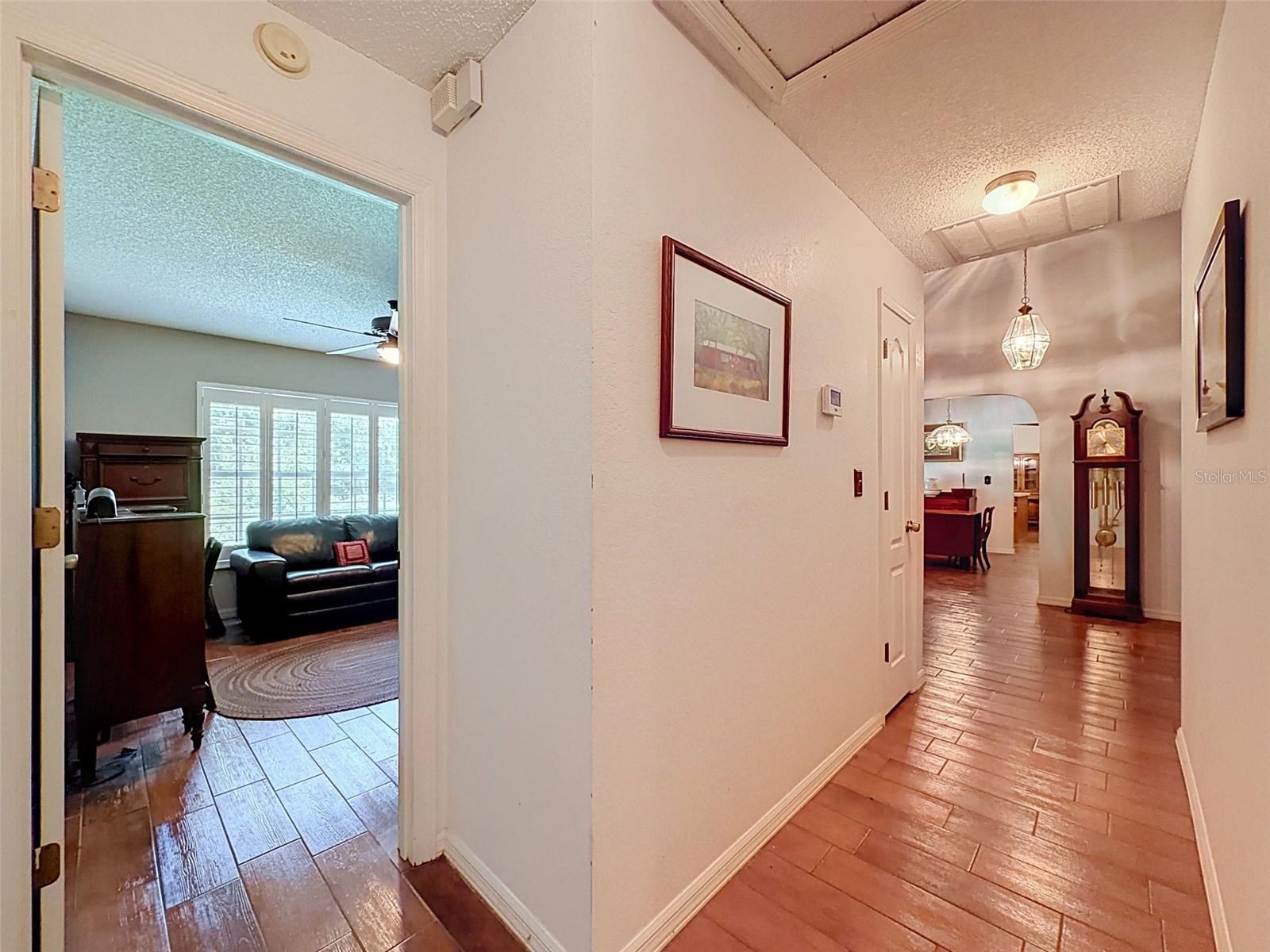 15234 Scanio Property Photo 37