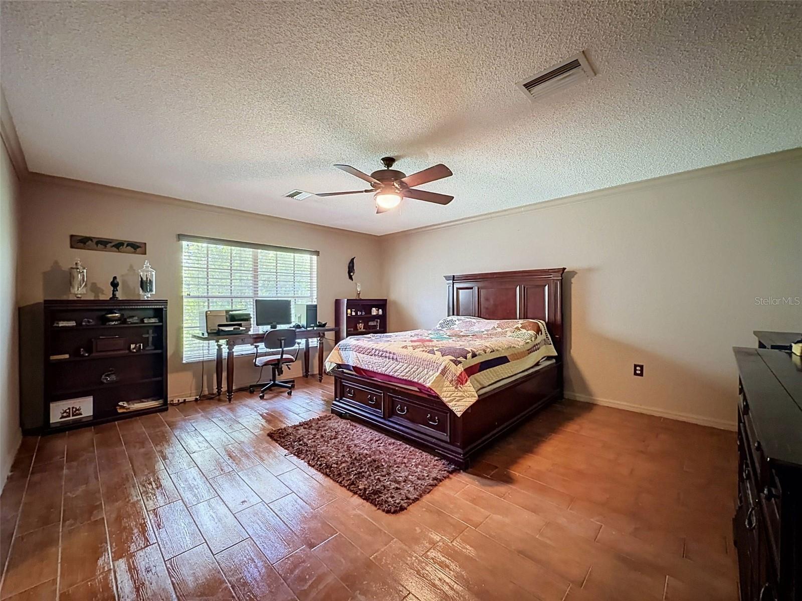 15234 Scanio Property Photo 49