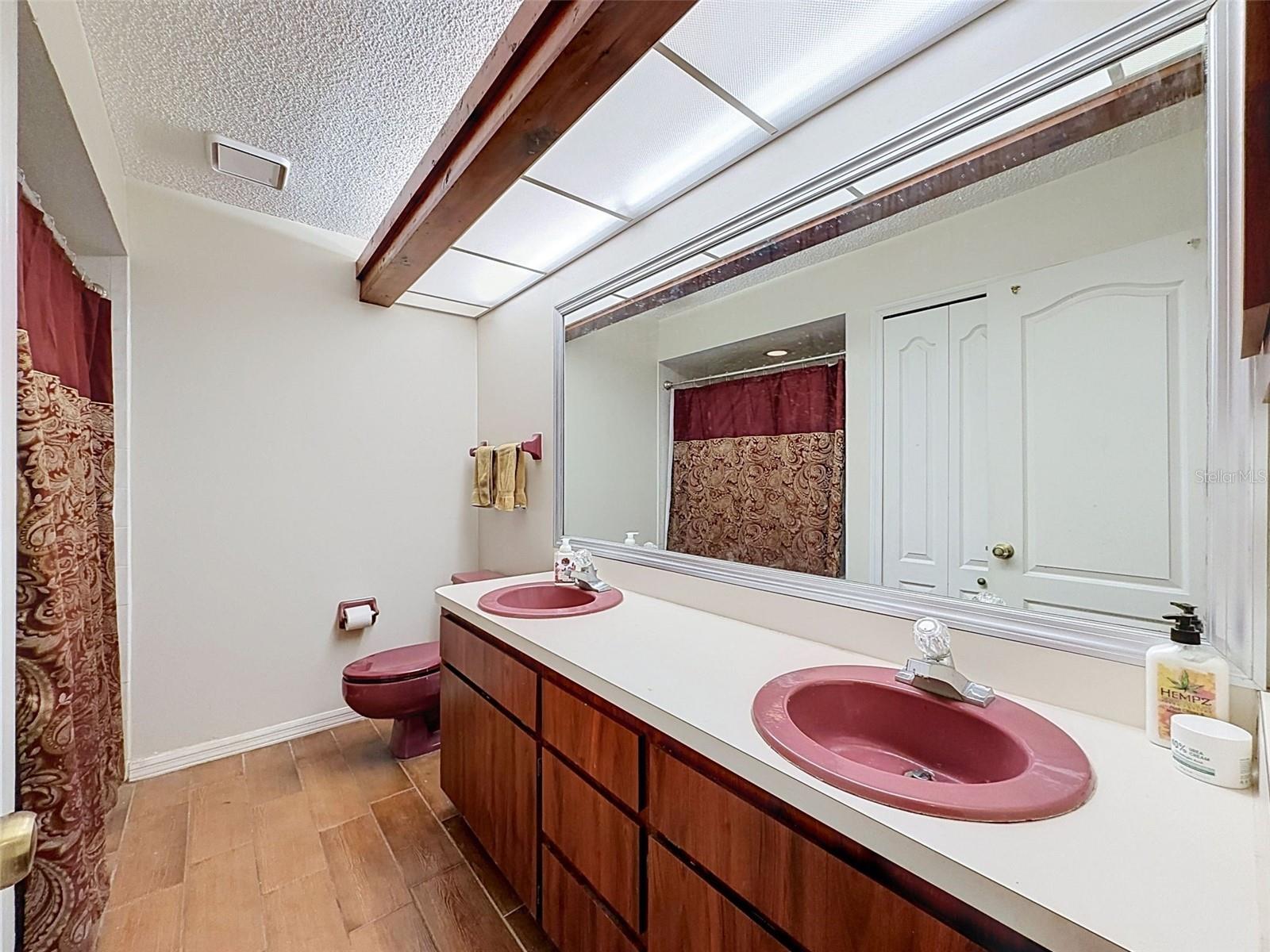 15234 Scanio Property Photo 53