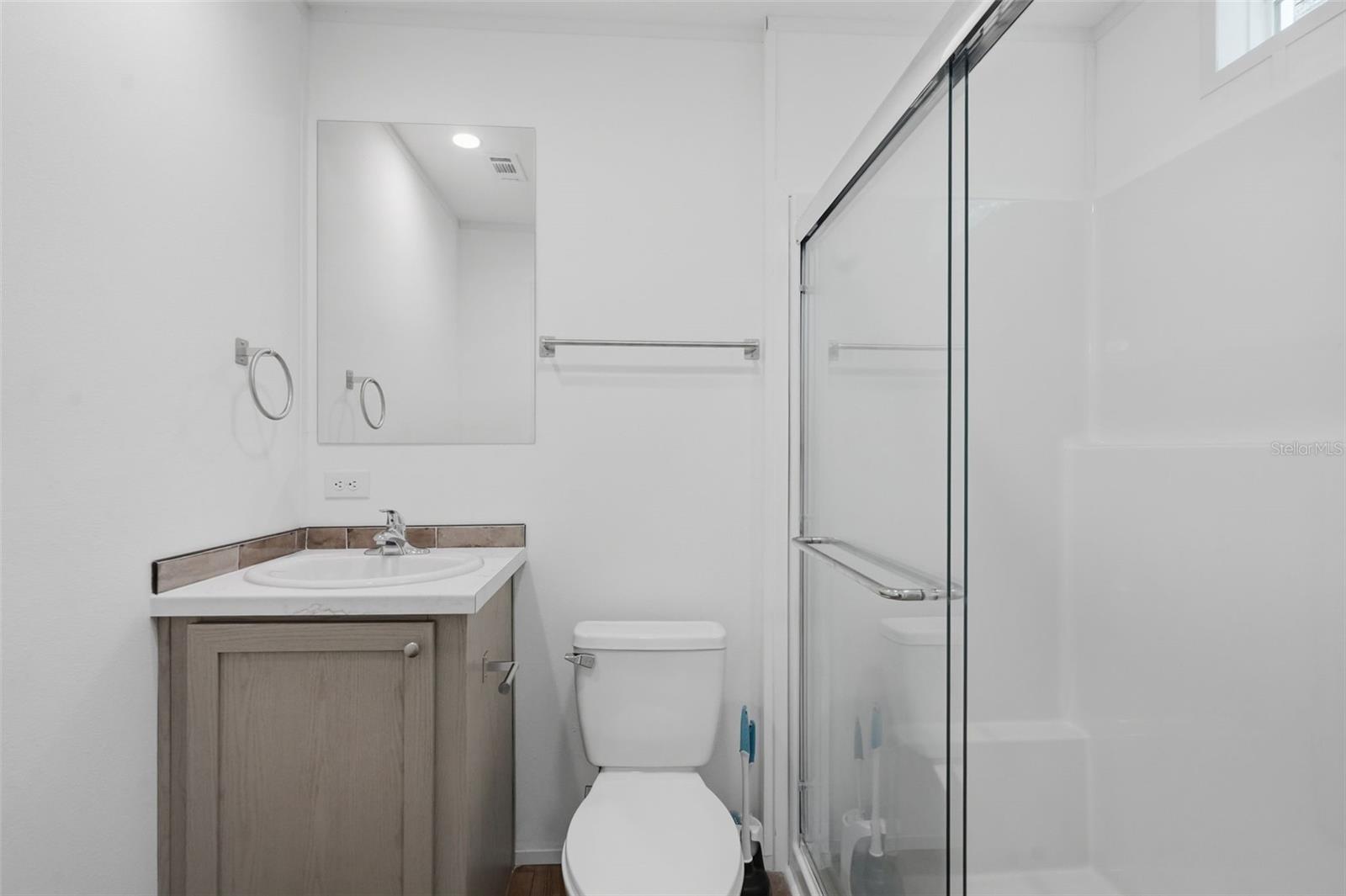 4241 E Hawaii Ln Property Photo 12