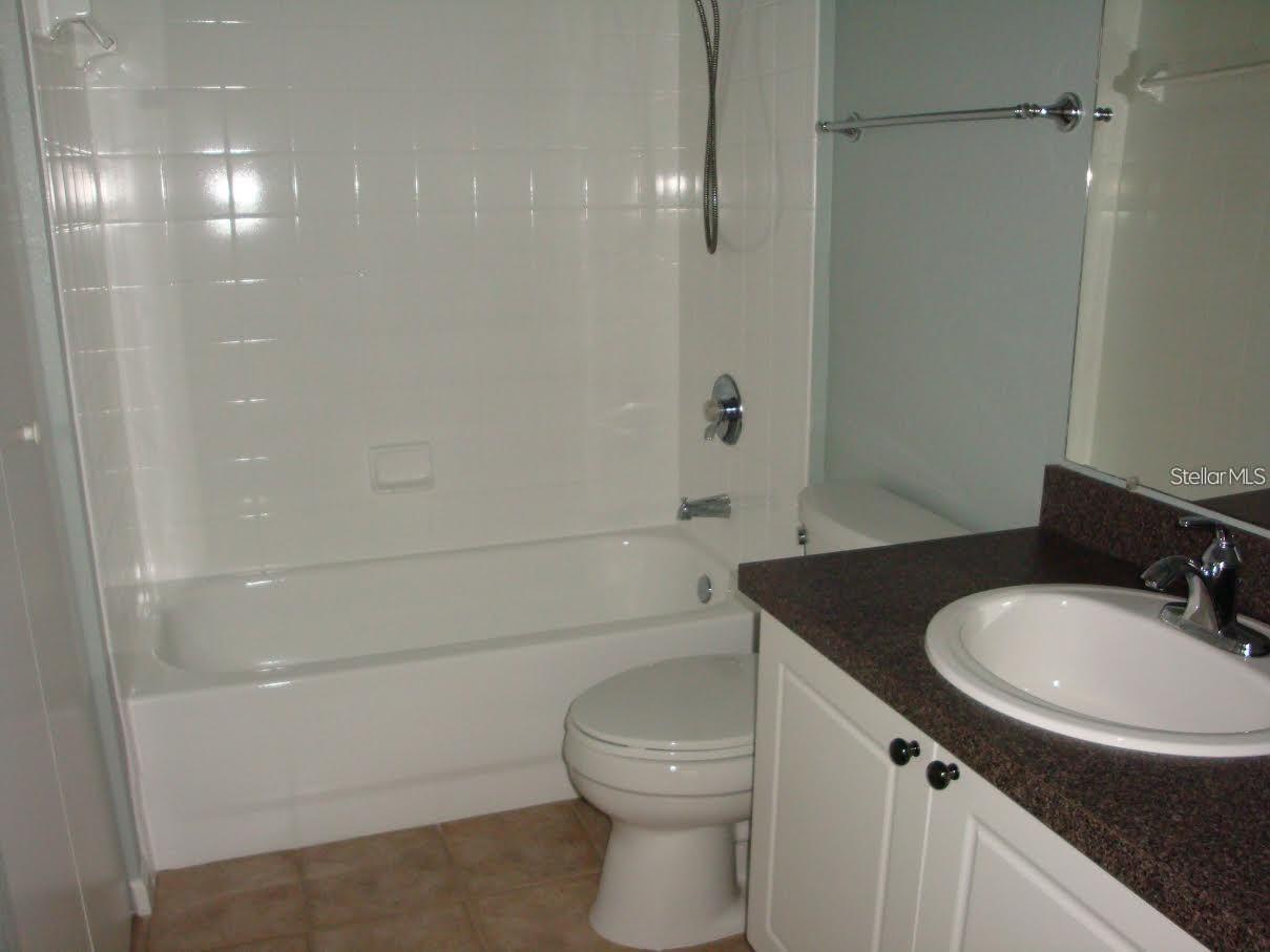 2209 Portofino Pl #2516 Property Photo 13