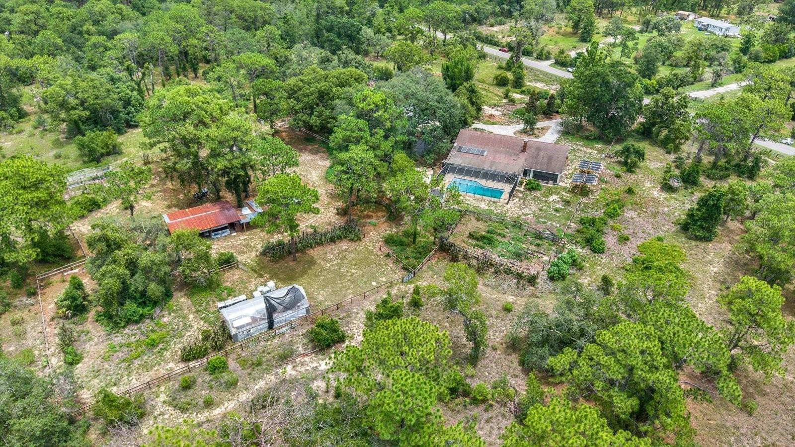 11251 Salina St Property Photo 6