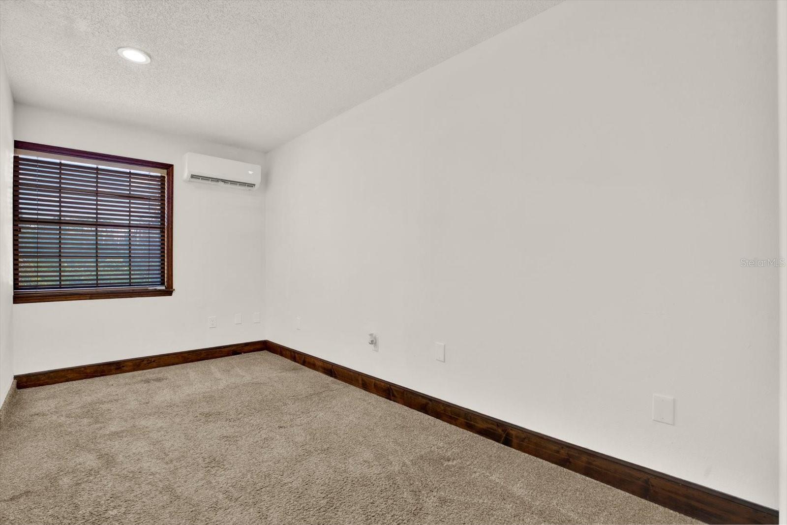 11251 Salina St Property Photo 30