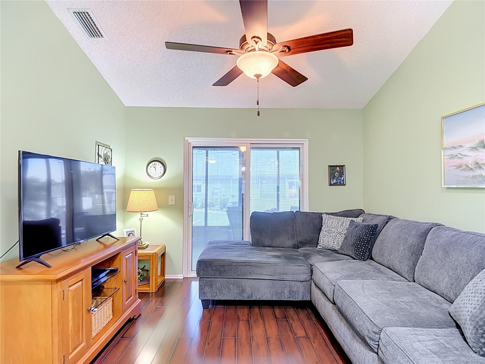 13130 Greenview Ct Property Photo 9