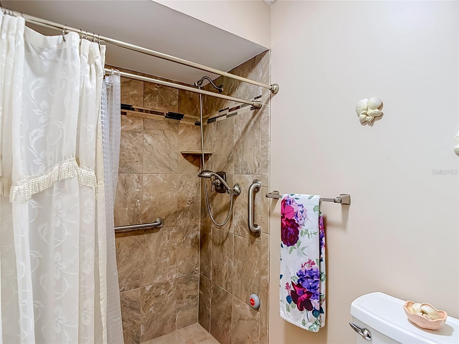 13130 Greenview Ct Property Photo 32