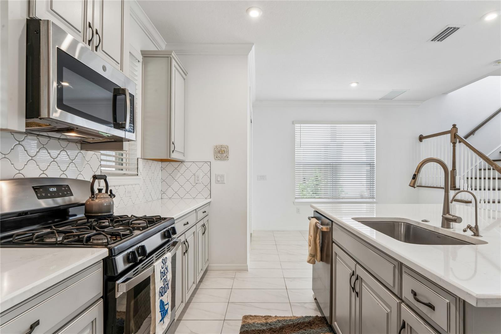 13636 Stevenson Ln Property Photo 17