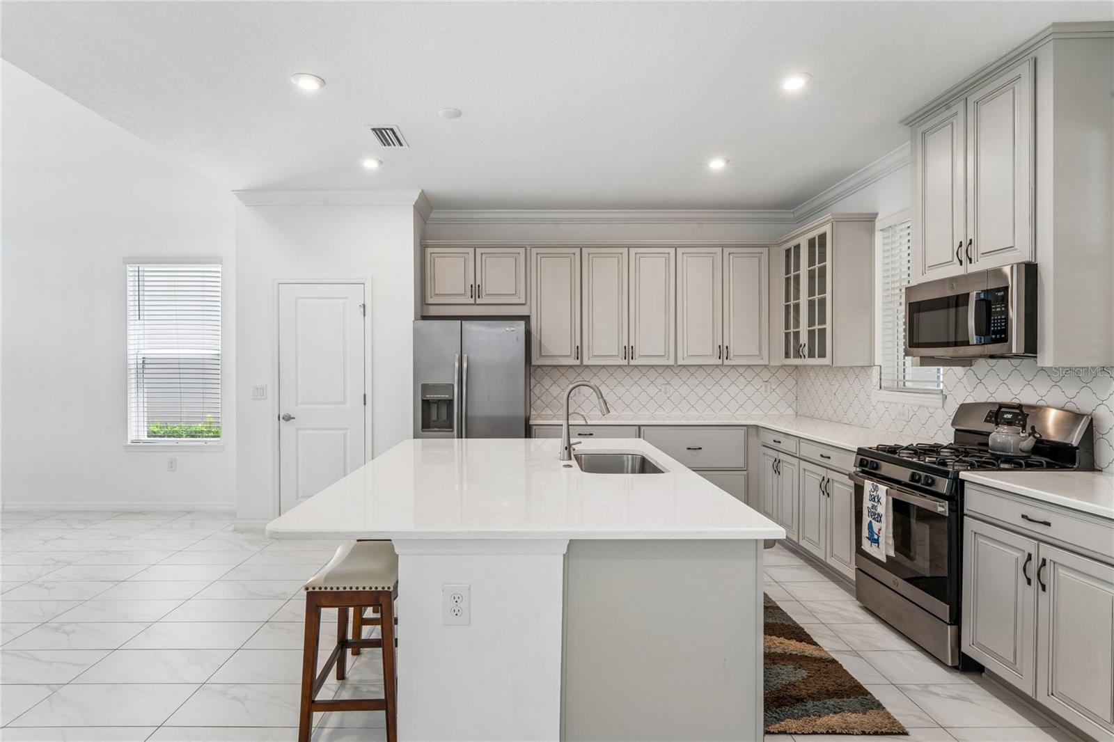 13636 Stevenson Ln Property Photo 19