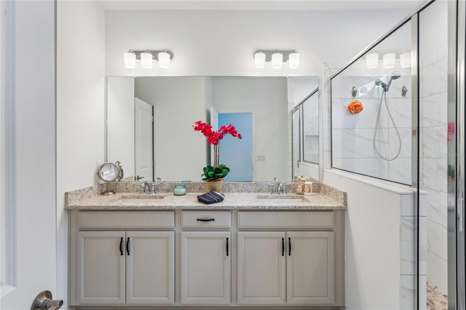 13636 Stevenson Ln Property Photo 33