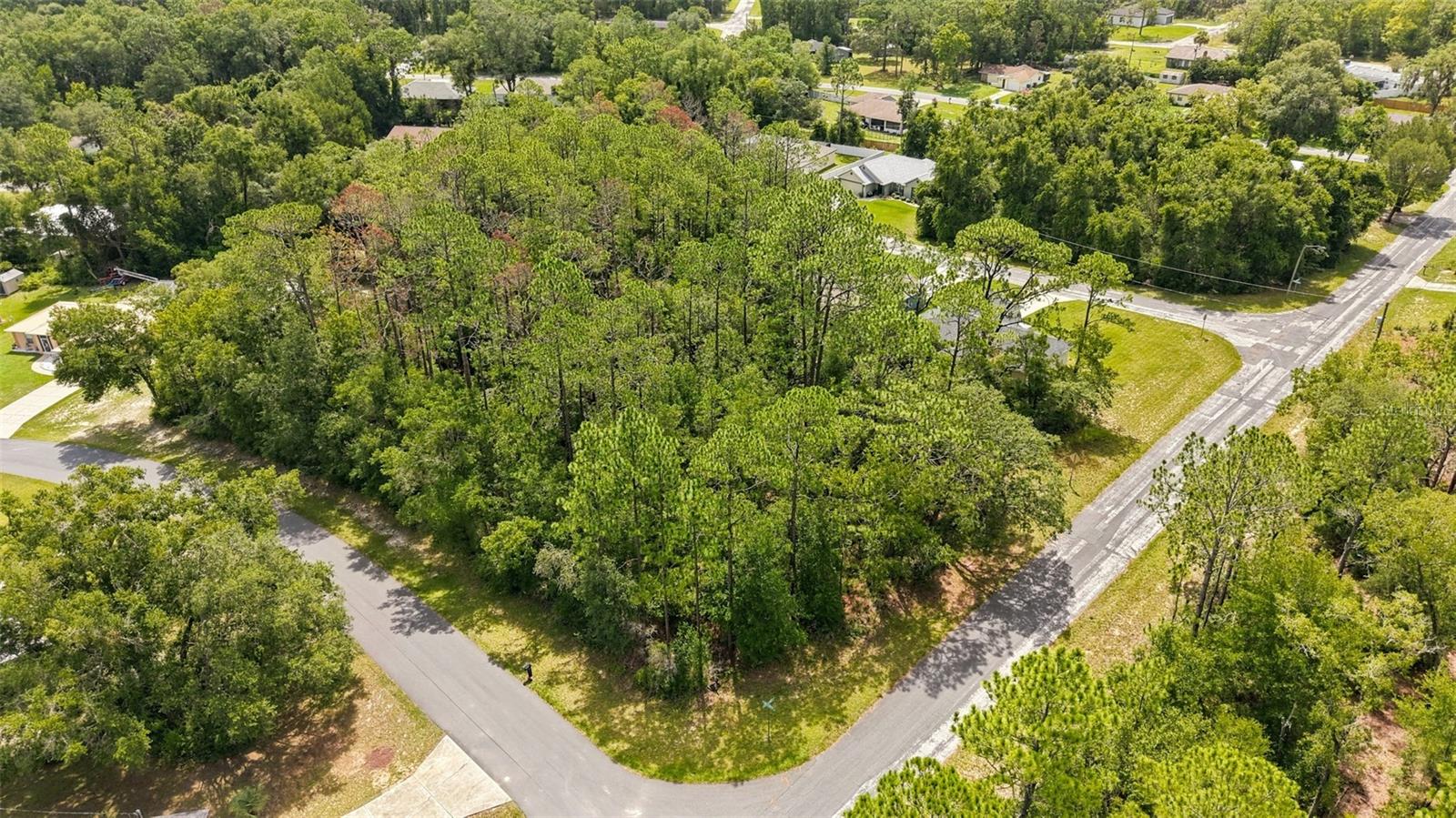 1320 W Sorrento Dr Property Photo 2