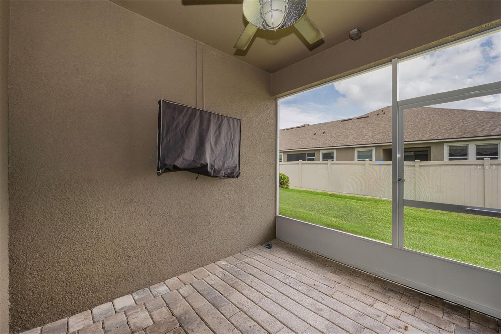 11823 Brookside Dr Property Photo 22
