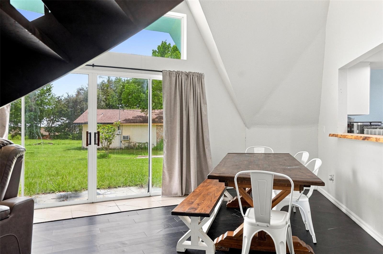 5285 S Hills Pt Property Photo 4