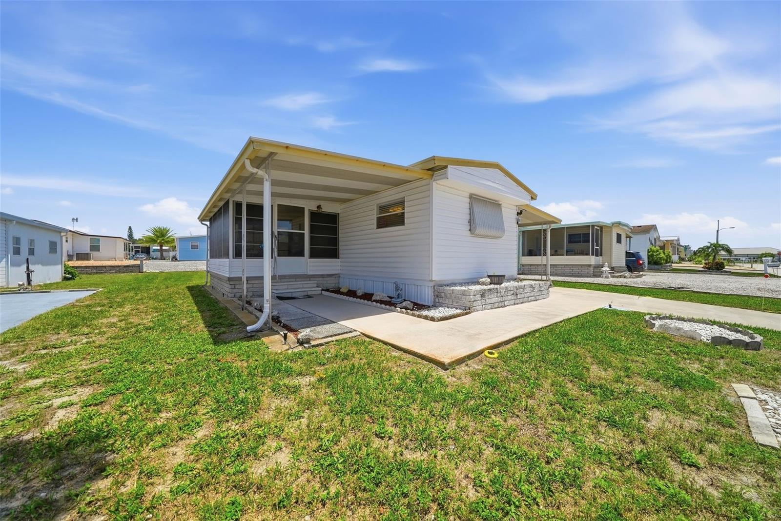 12116 Horseshoe Ln Property Photo 1