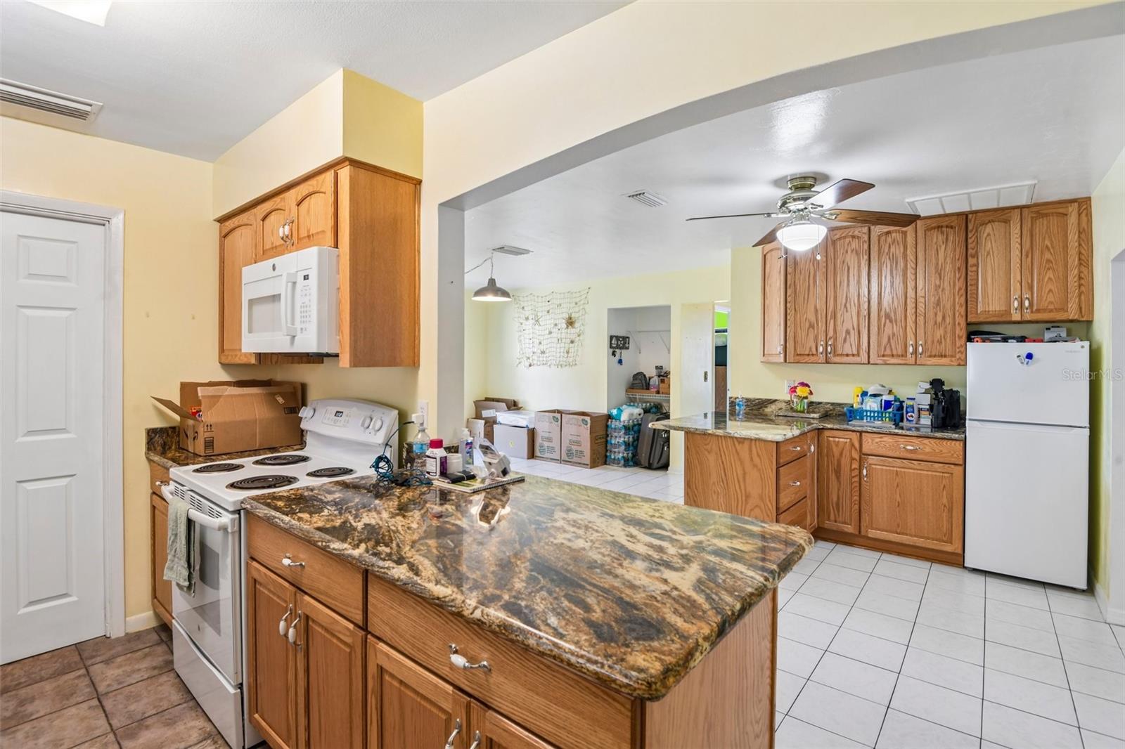 7446 Pinehurst Dr Property Photo 12