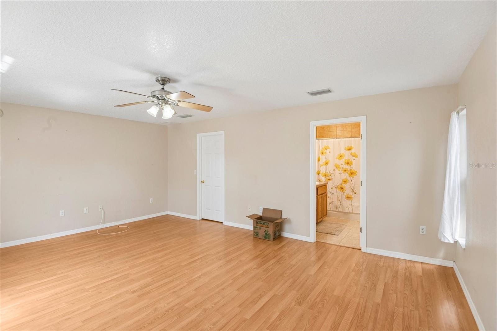 7446 Pinehurst Dr Property Photo 21