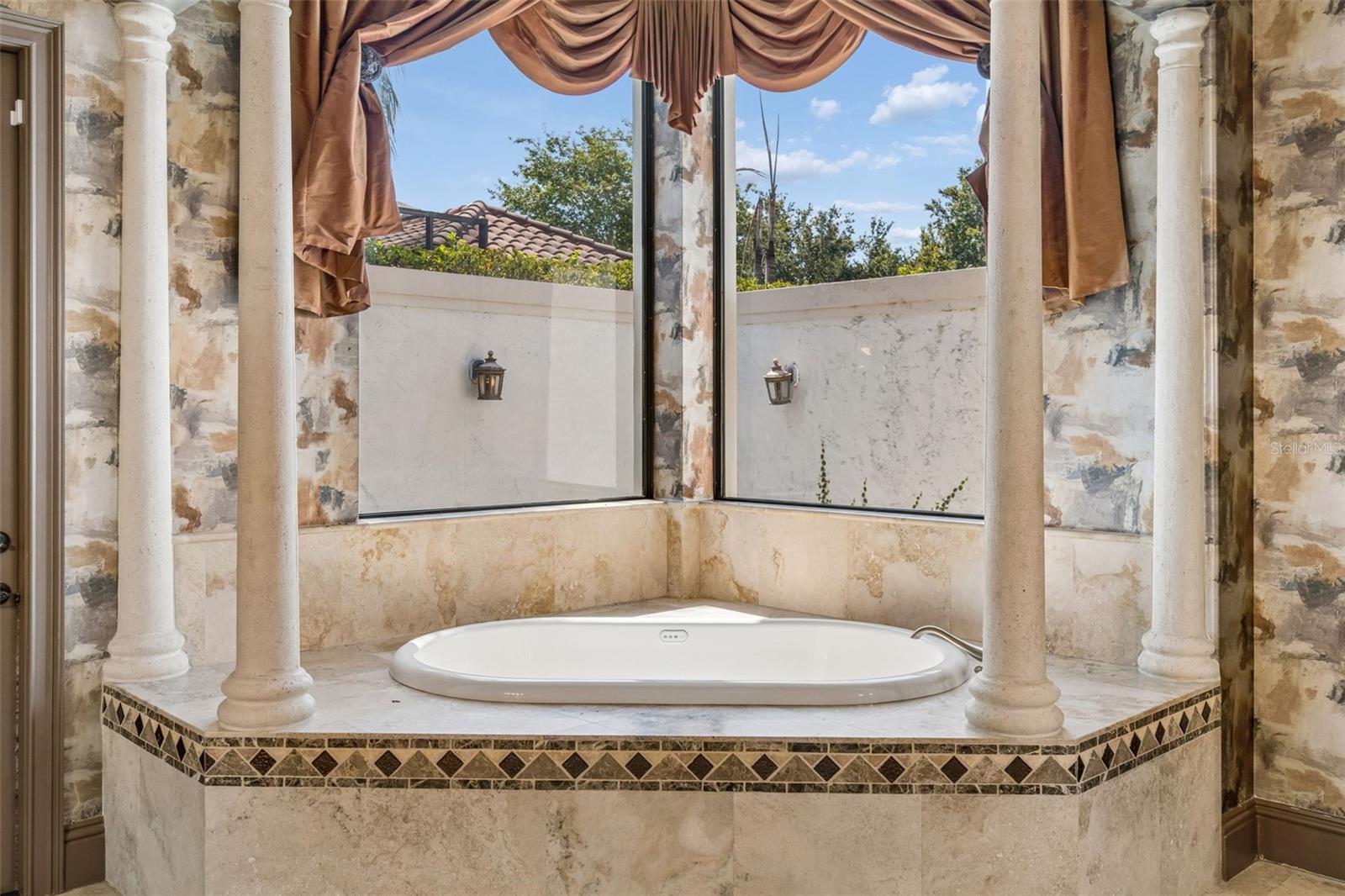 13250 Bellaria Cir Property Photo 48