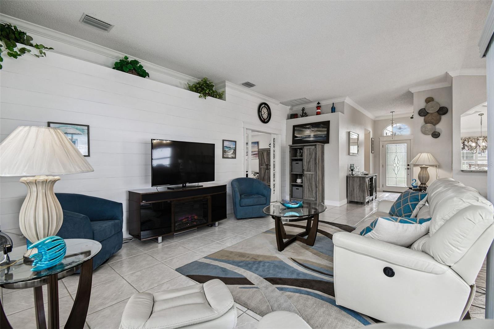 11647 Wheatfield Loop Property Photo 26