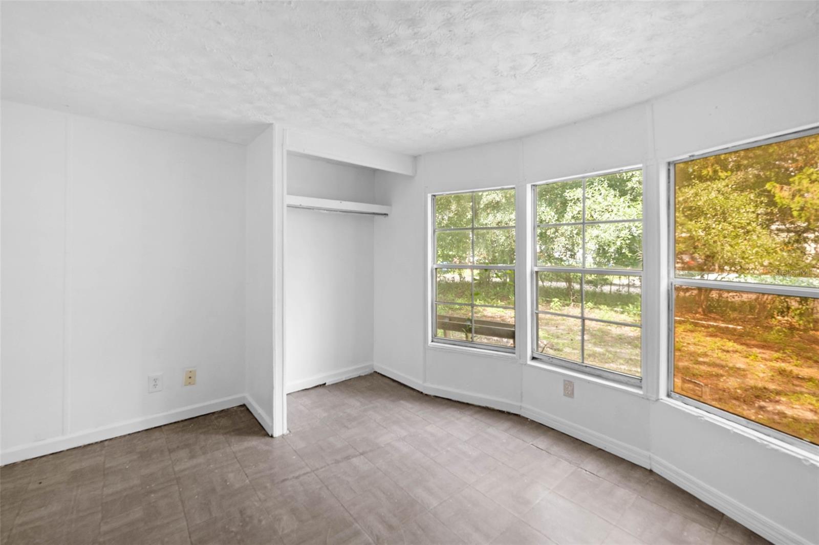 122 Arkays Ave Property Photo 18