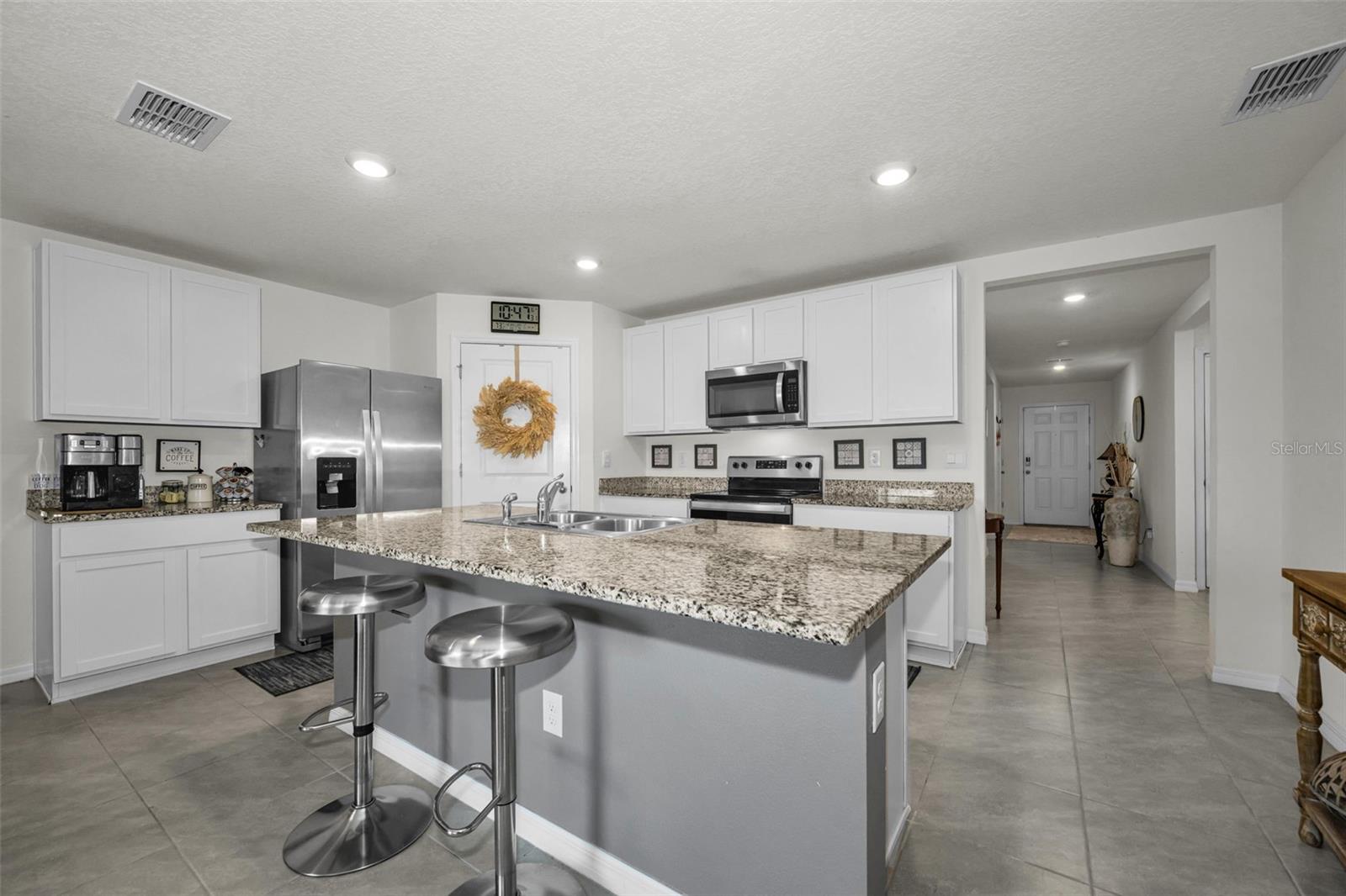 13469 Mylion Way Property Photo 5