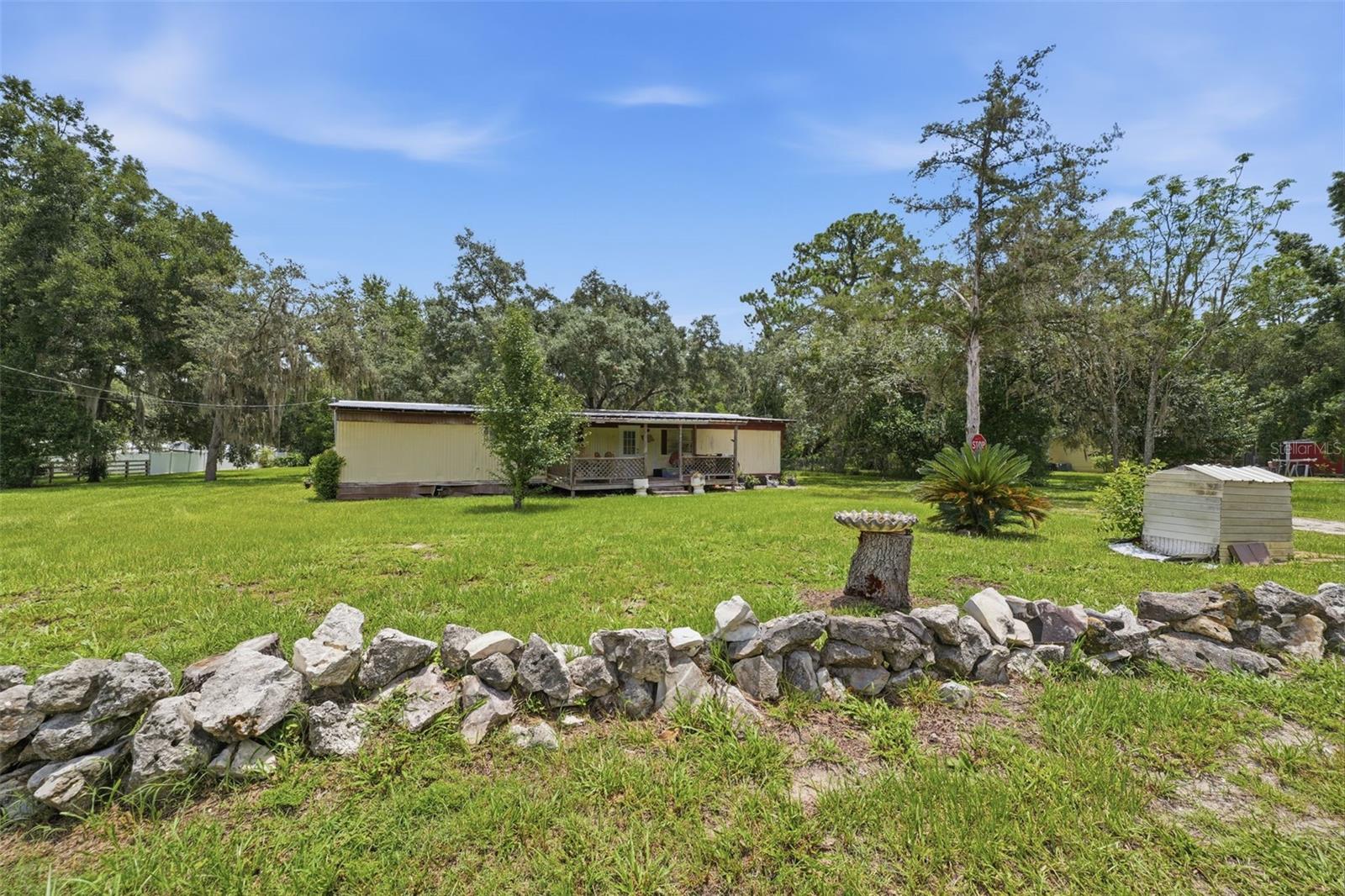 6106 Desales St Property Photo 4