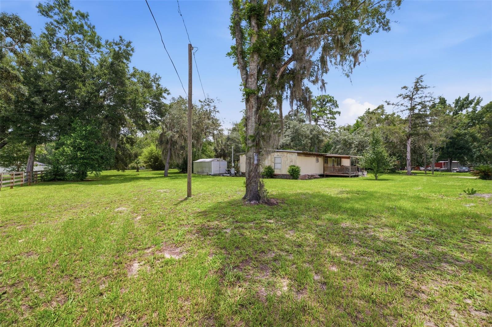 6106 Desales St Property Photo 5