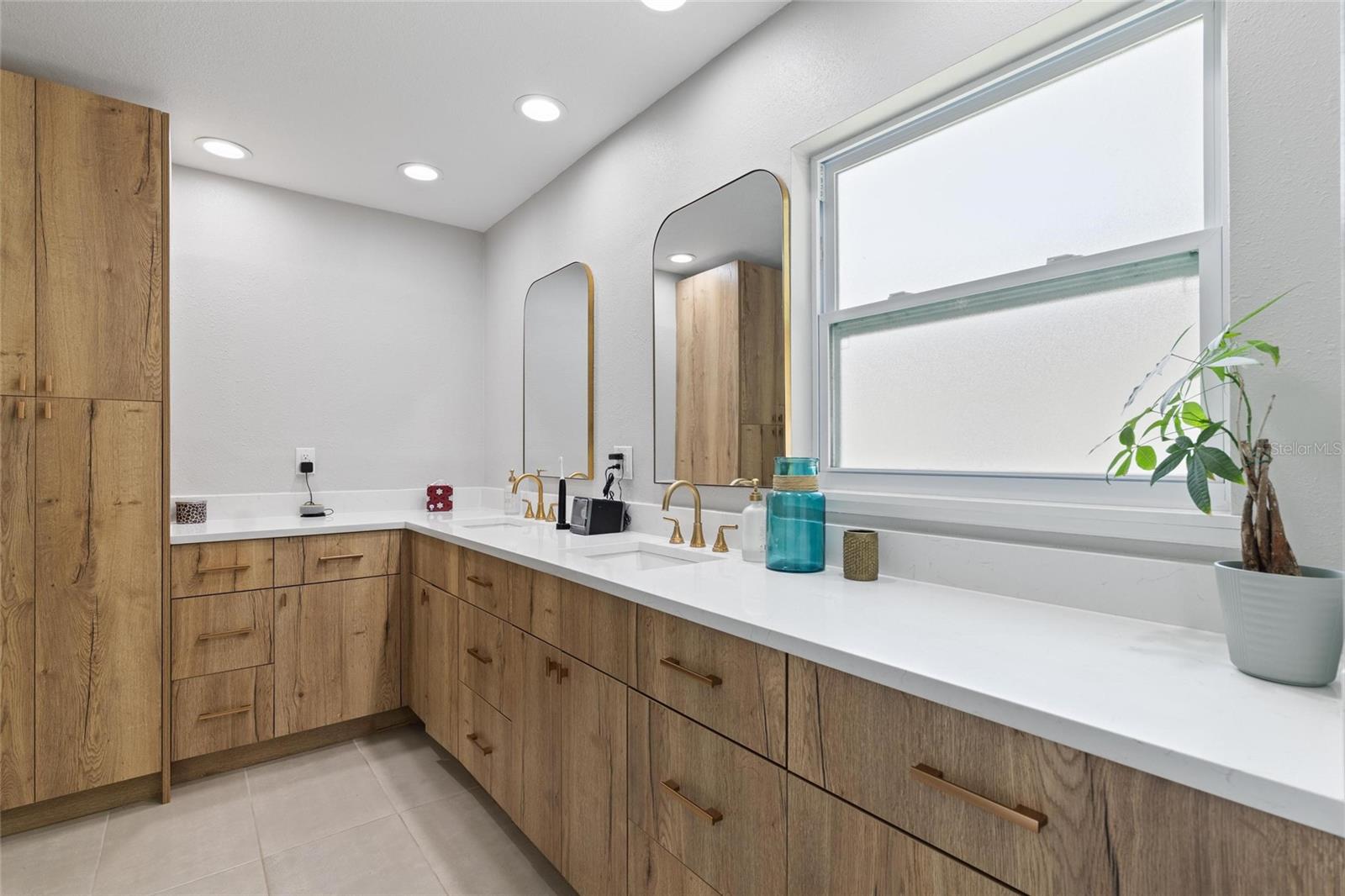 1128 Forbes Trace Property Photo 14