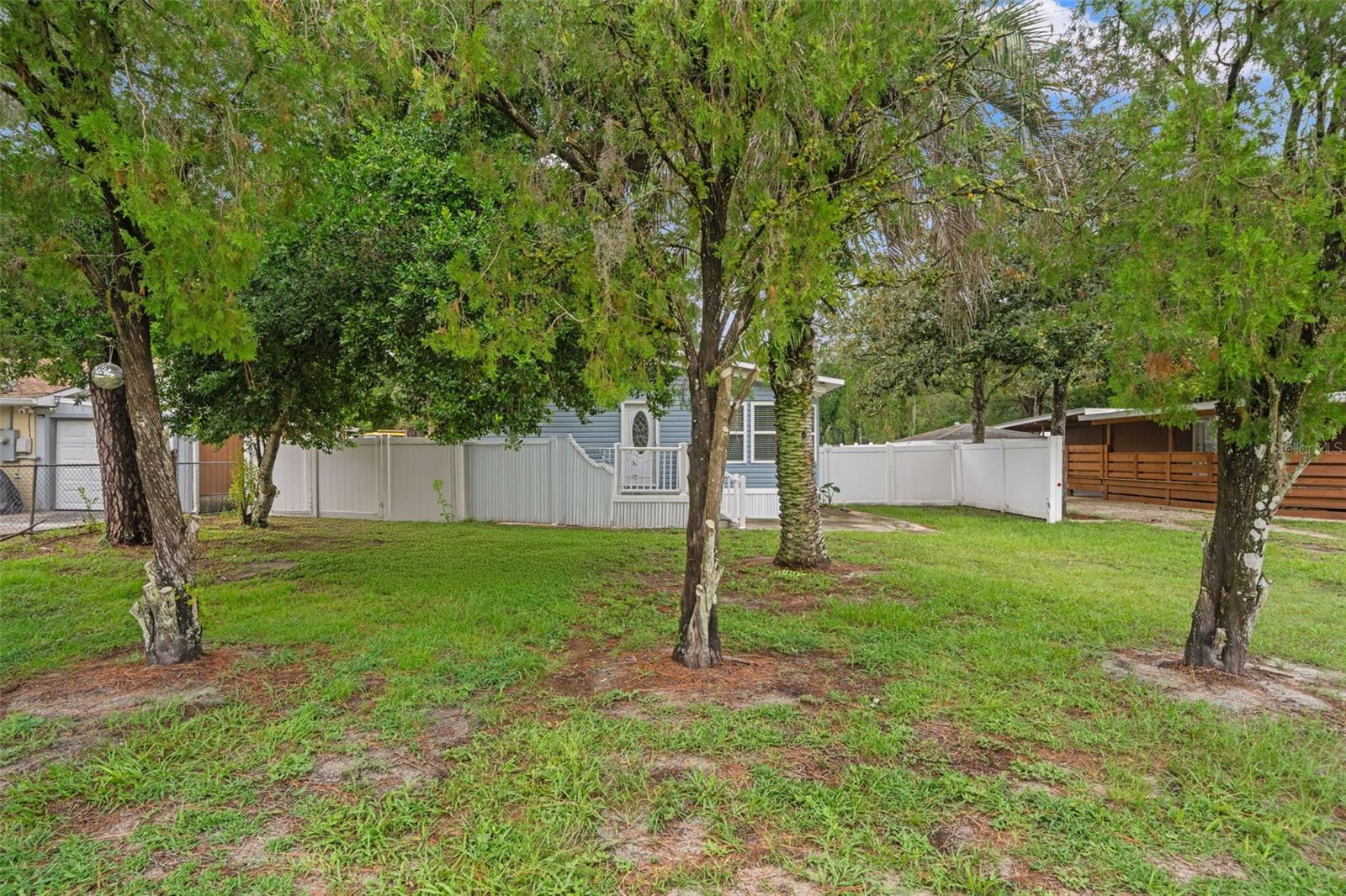 237 Monroe Ave Property Photo 4