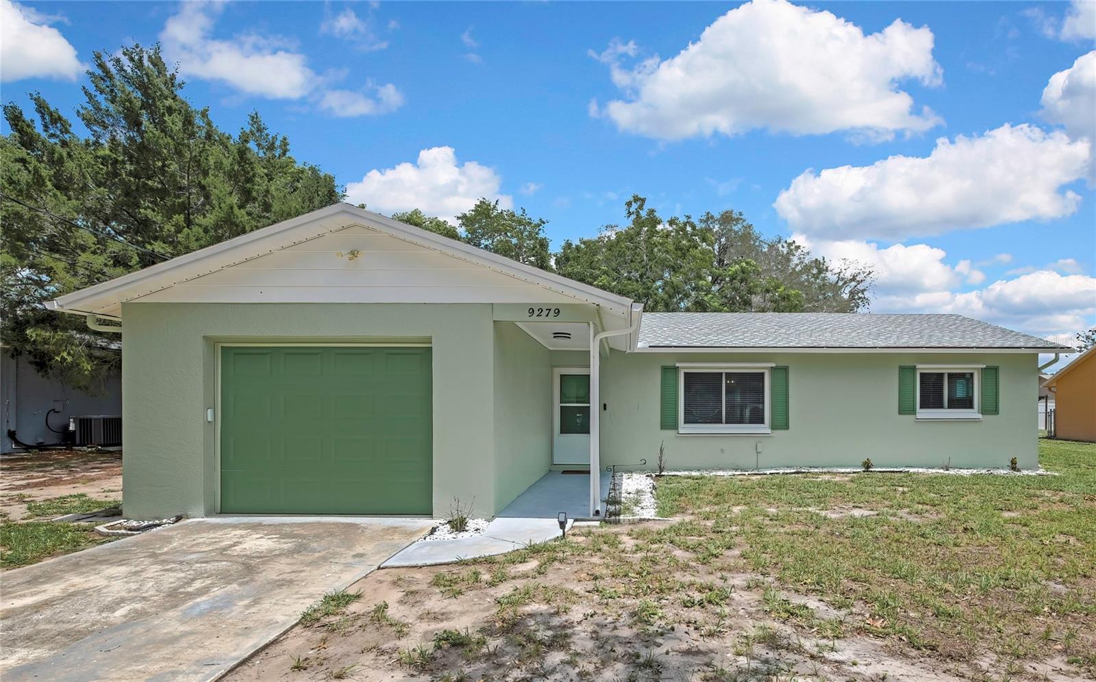 9279 PICKENS ST Property Photo 1
