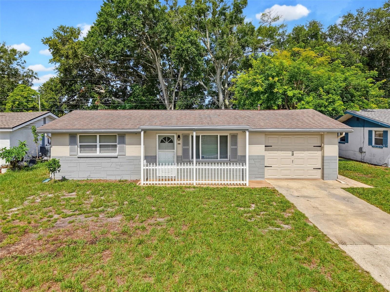 4737 Belfast Dr Property Photo 2