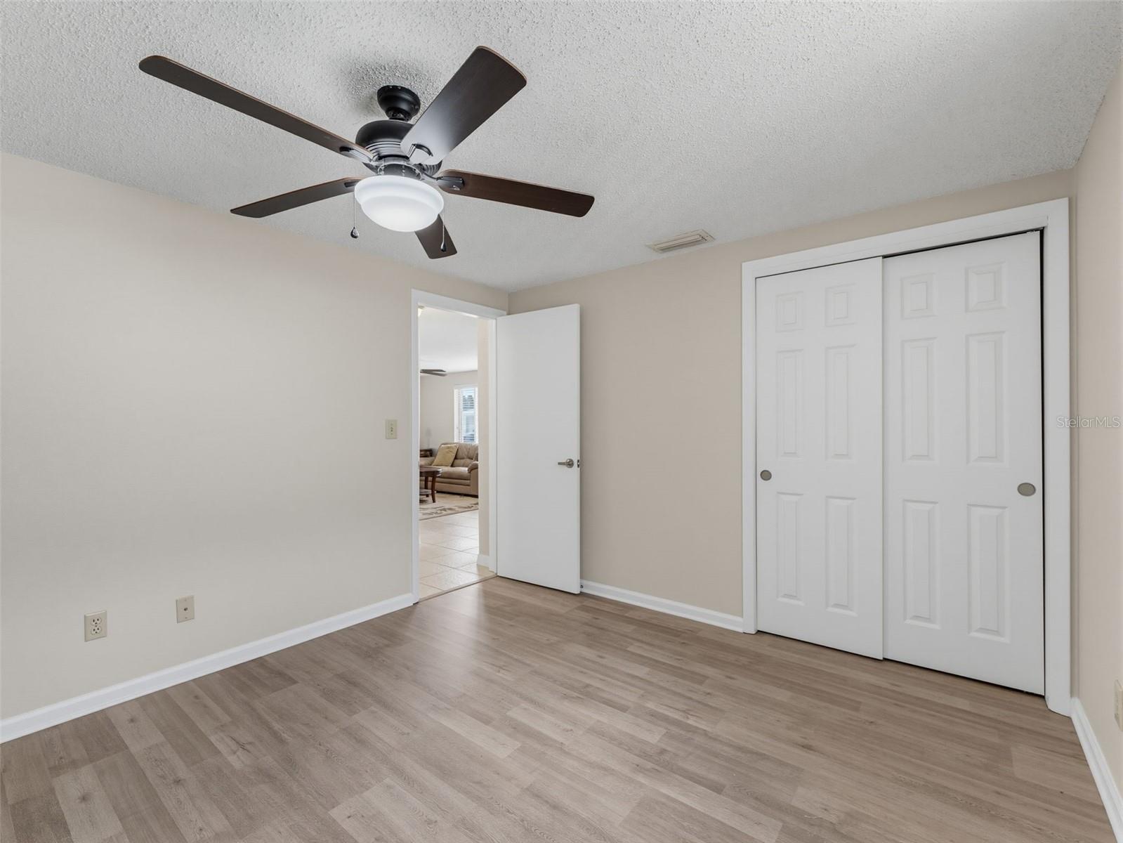 4737 Belfast Dr Property Photo 11