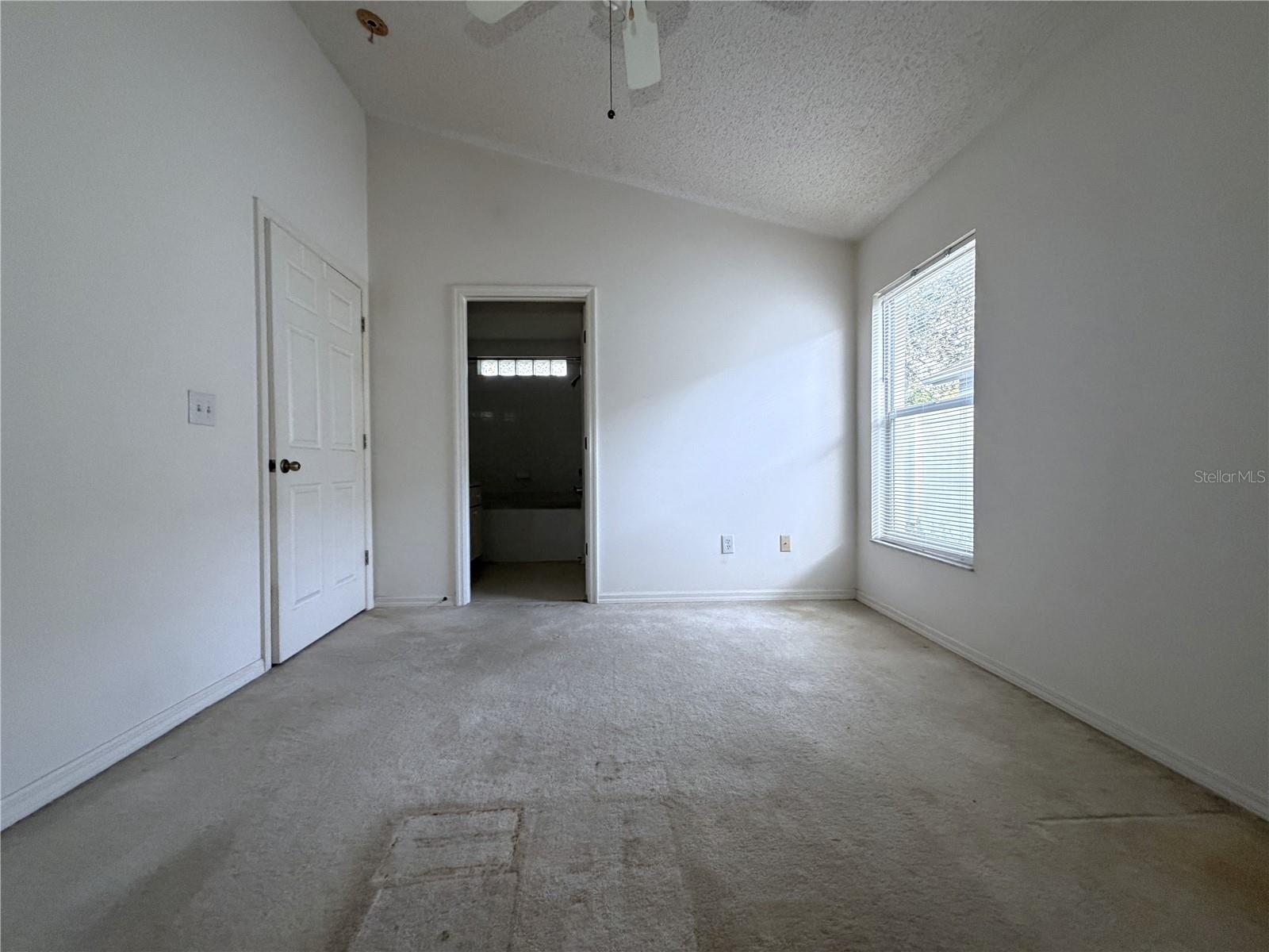 6608 Northhaven Ct Property Photo 10