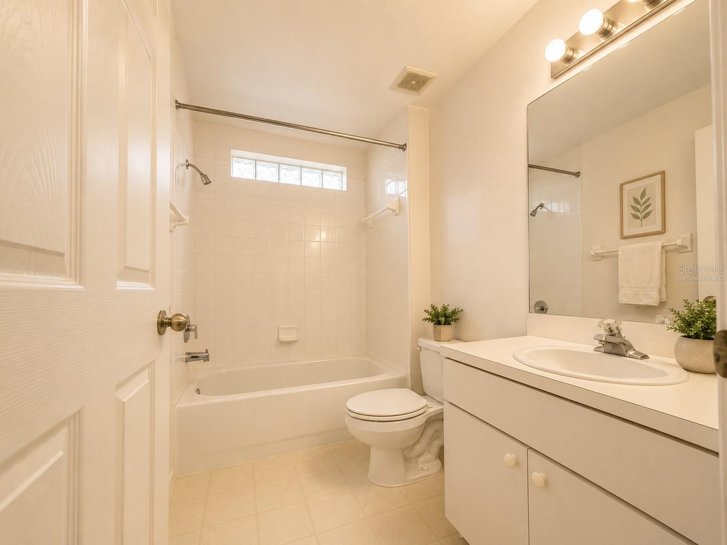 6608 Northhaven Ct Property Photo 16