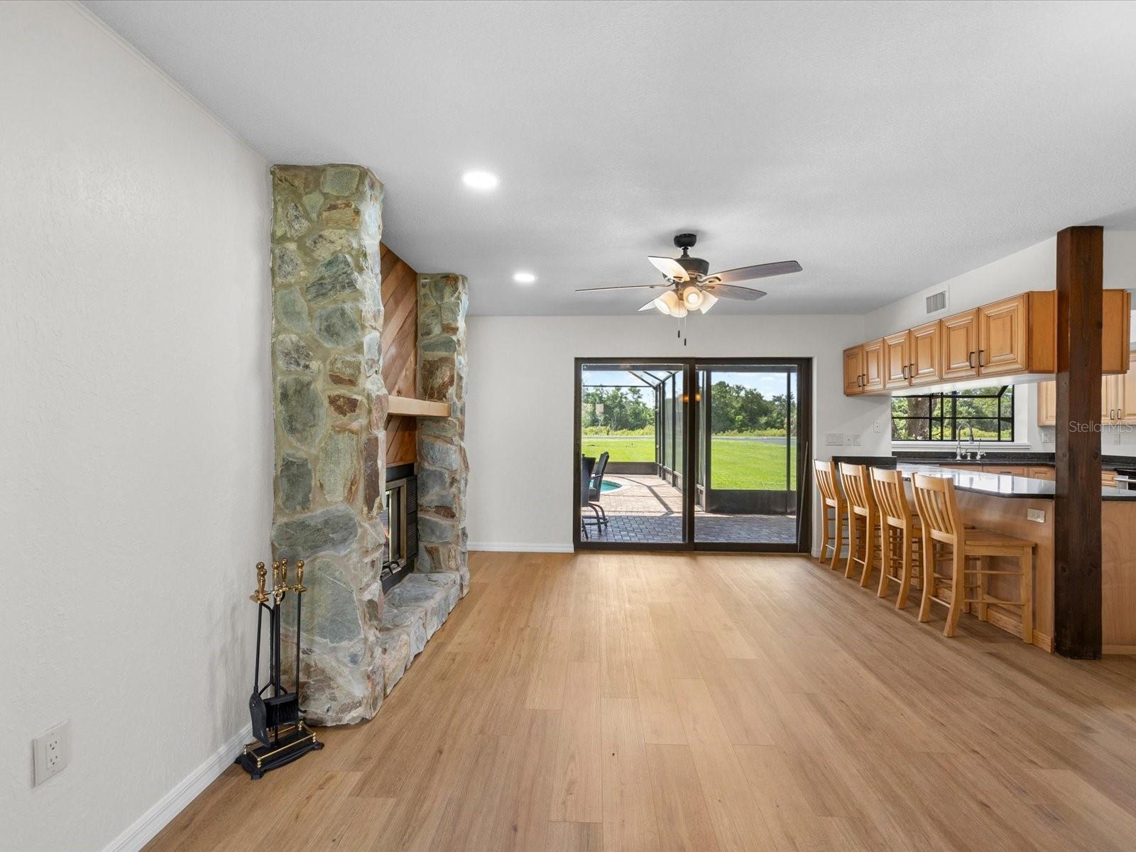 8720 Airway Blvd Property Photo 18