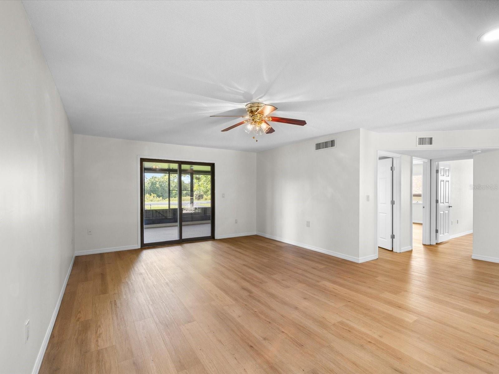 8720 Airway Blvd Property Photo 35