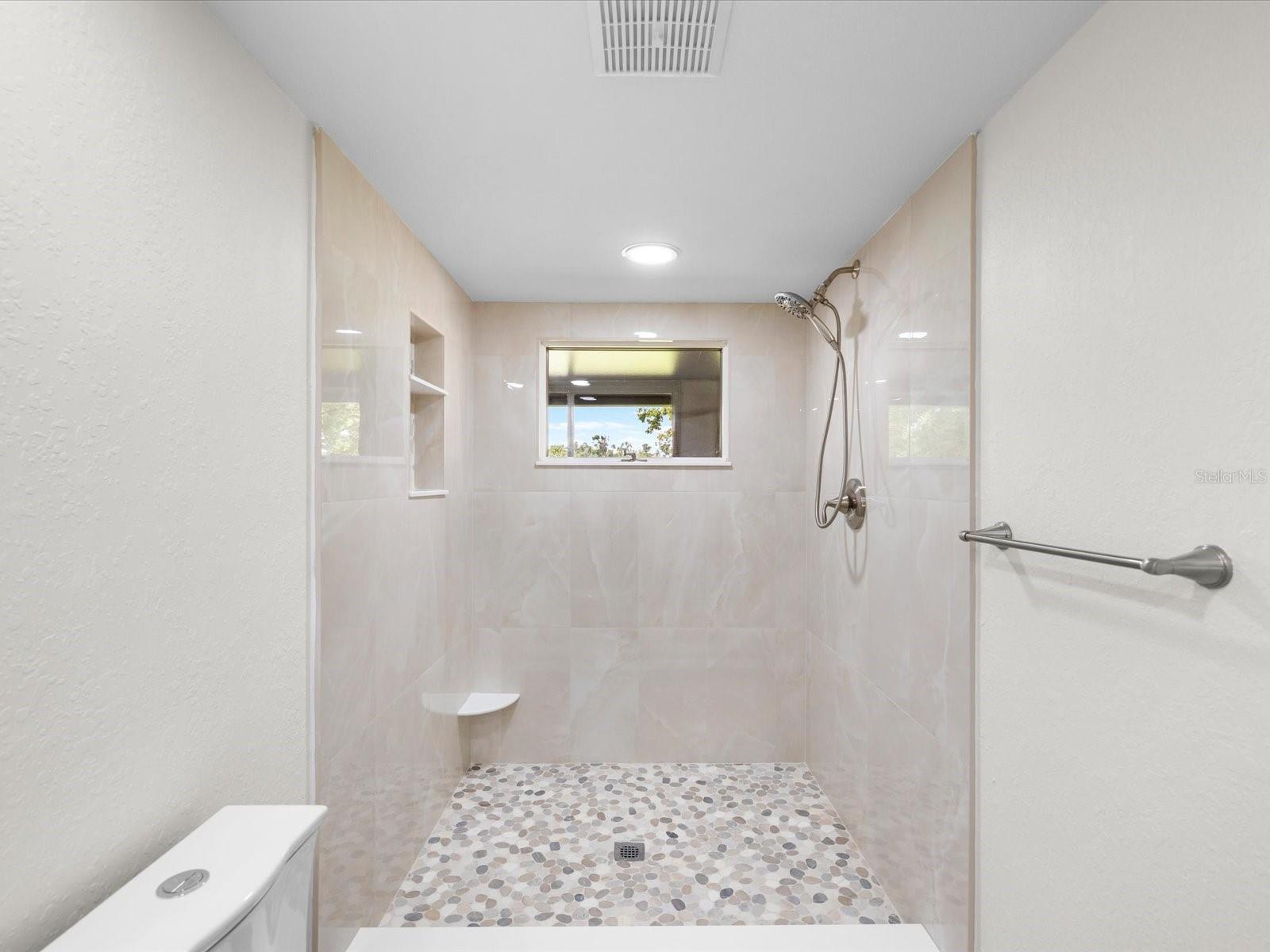 8720 Airway Blvd Property Photo 38