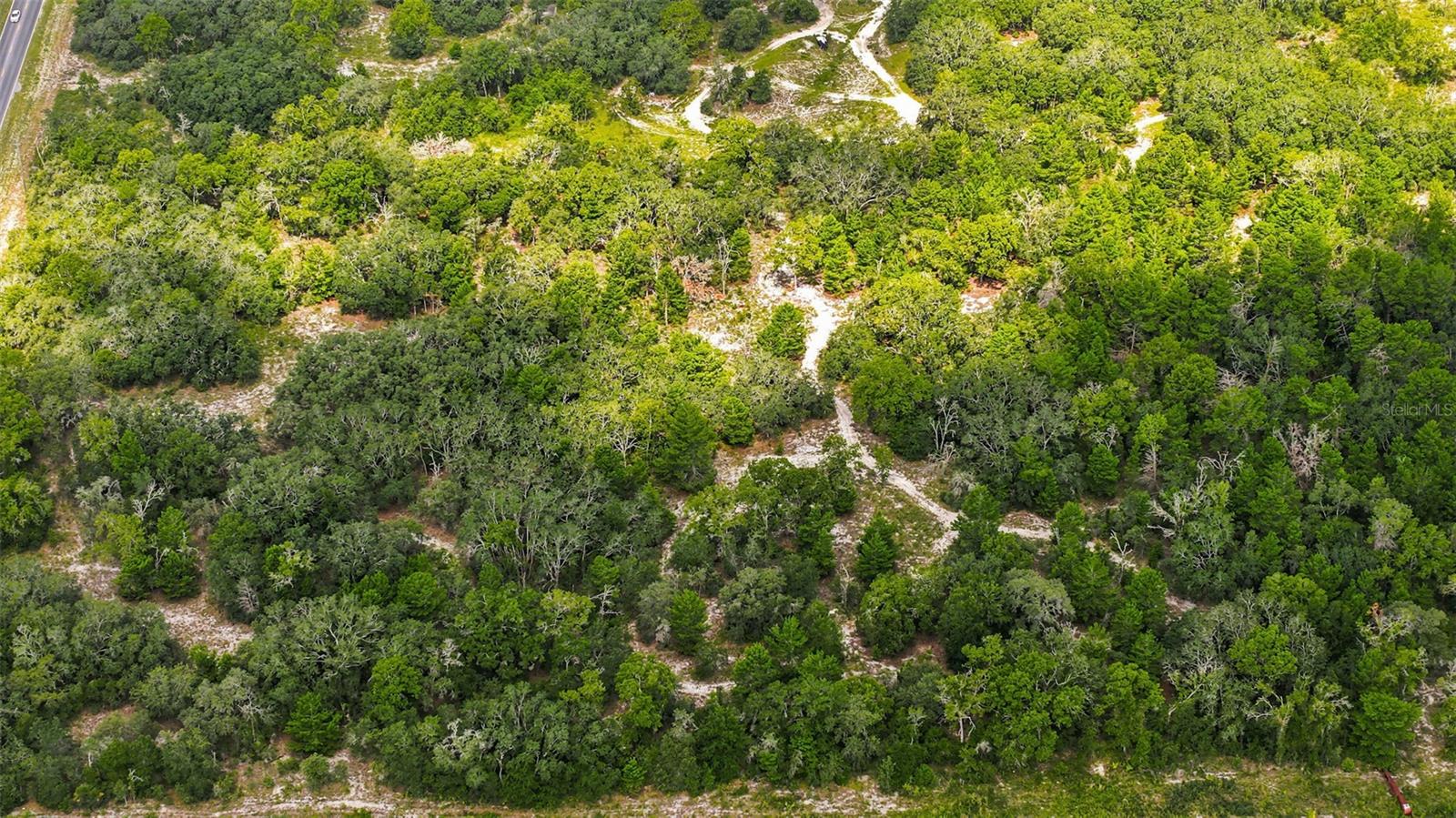 8439 County Line Rd Property Photo 1