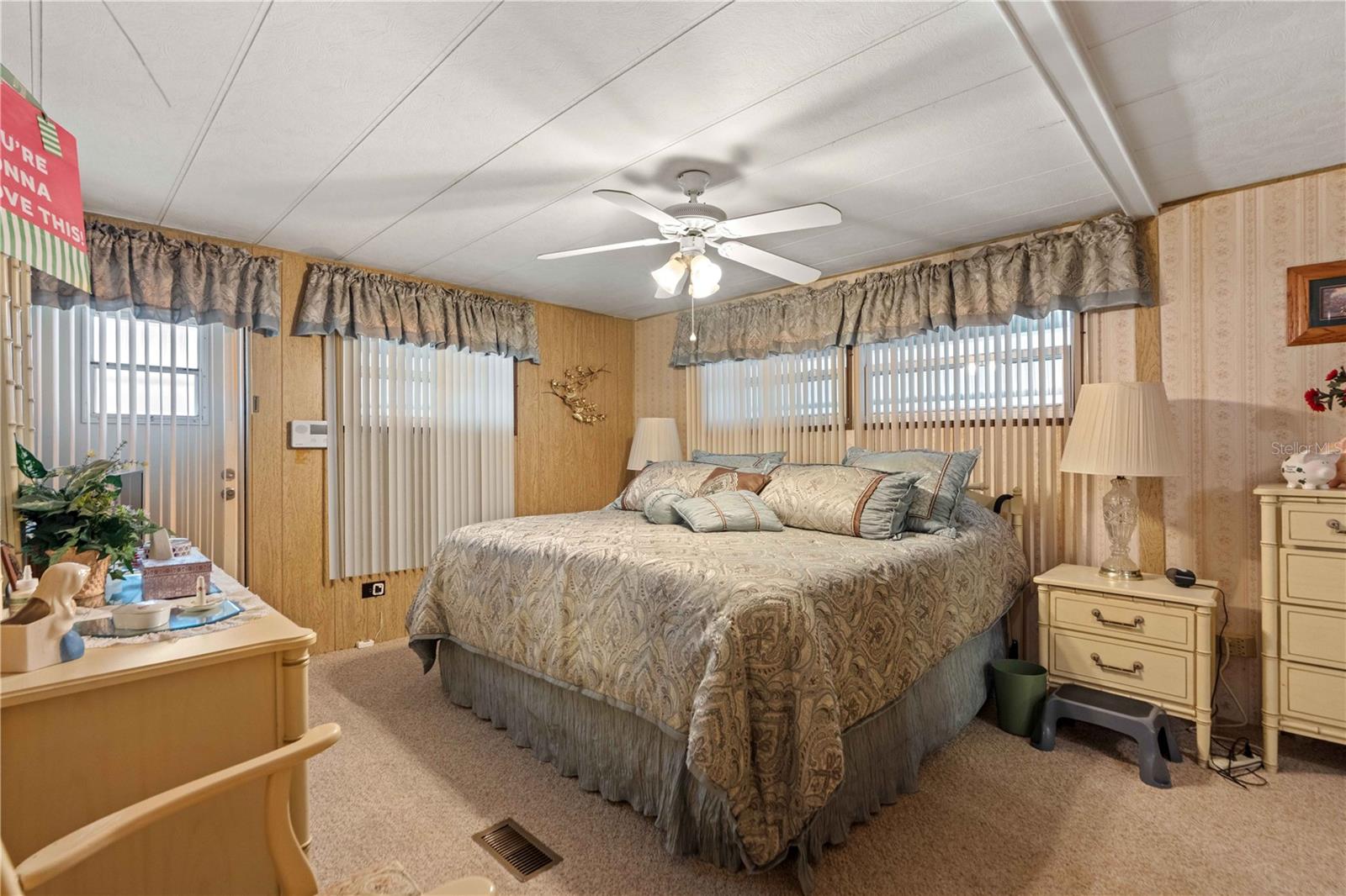 W7887909 Property Photo 11