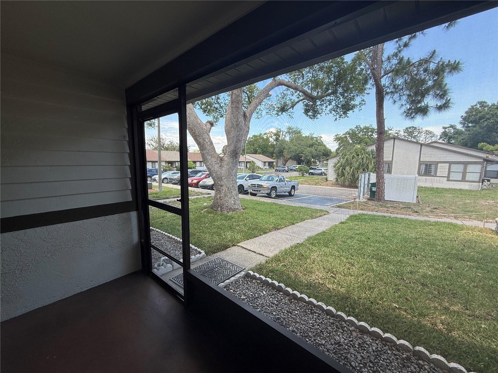 2130 Bancroft Pl #b Property Photo 3